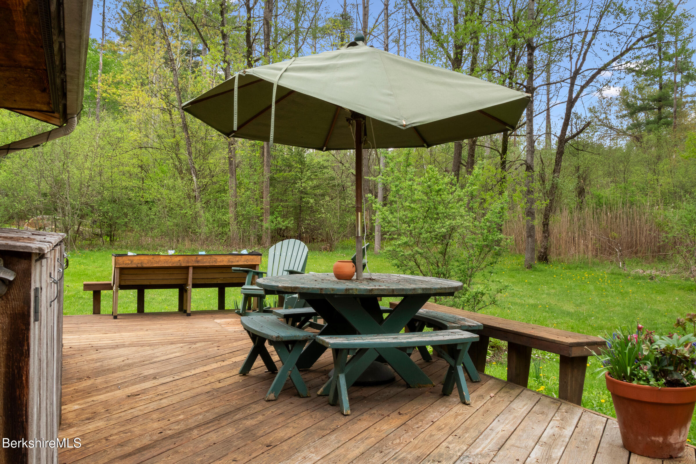 16 Forest Row, Great Barrington, Massachusetts image 10