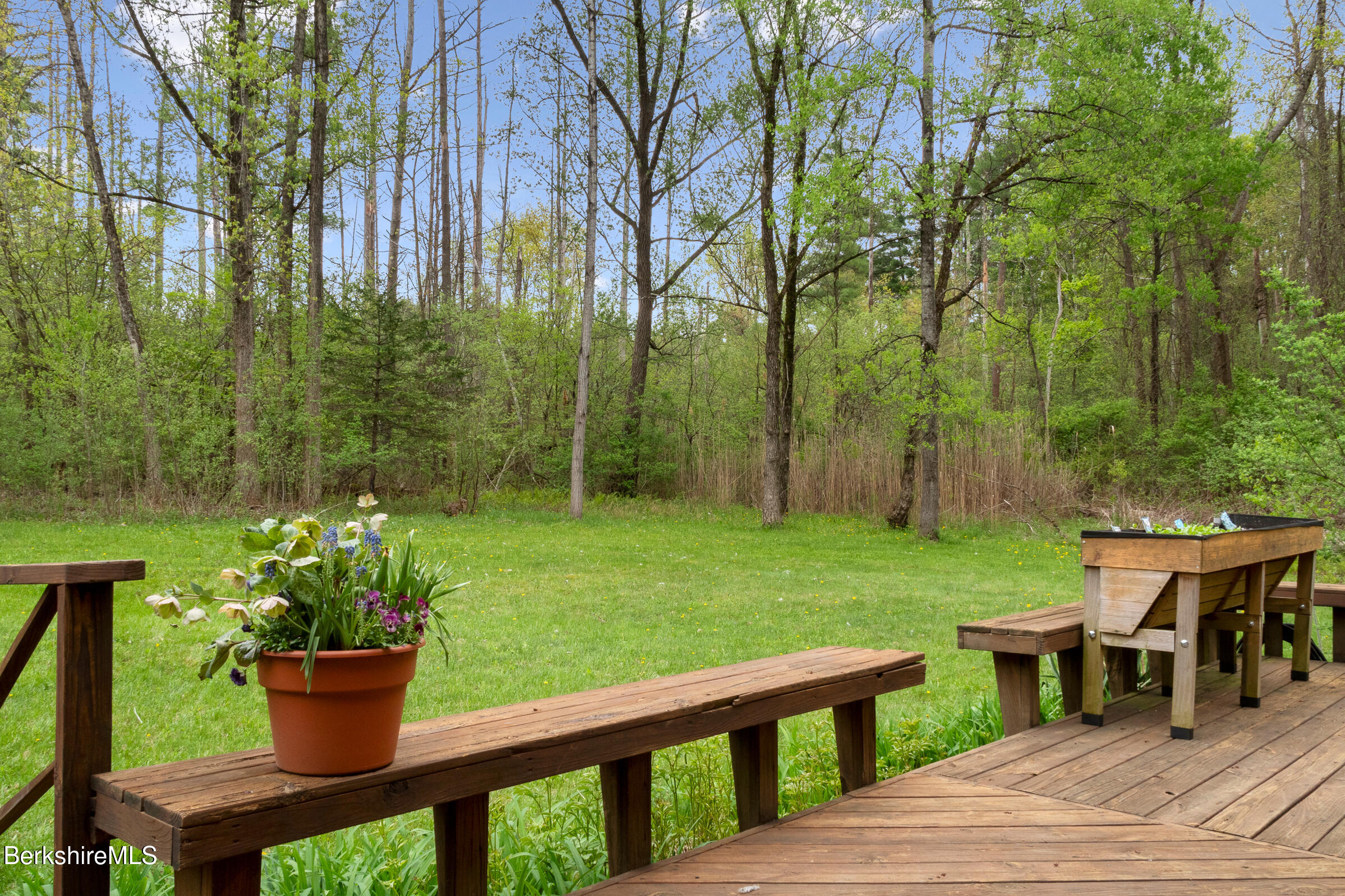 16 Forest Row, Great Barrington, Massachusetts image 3
