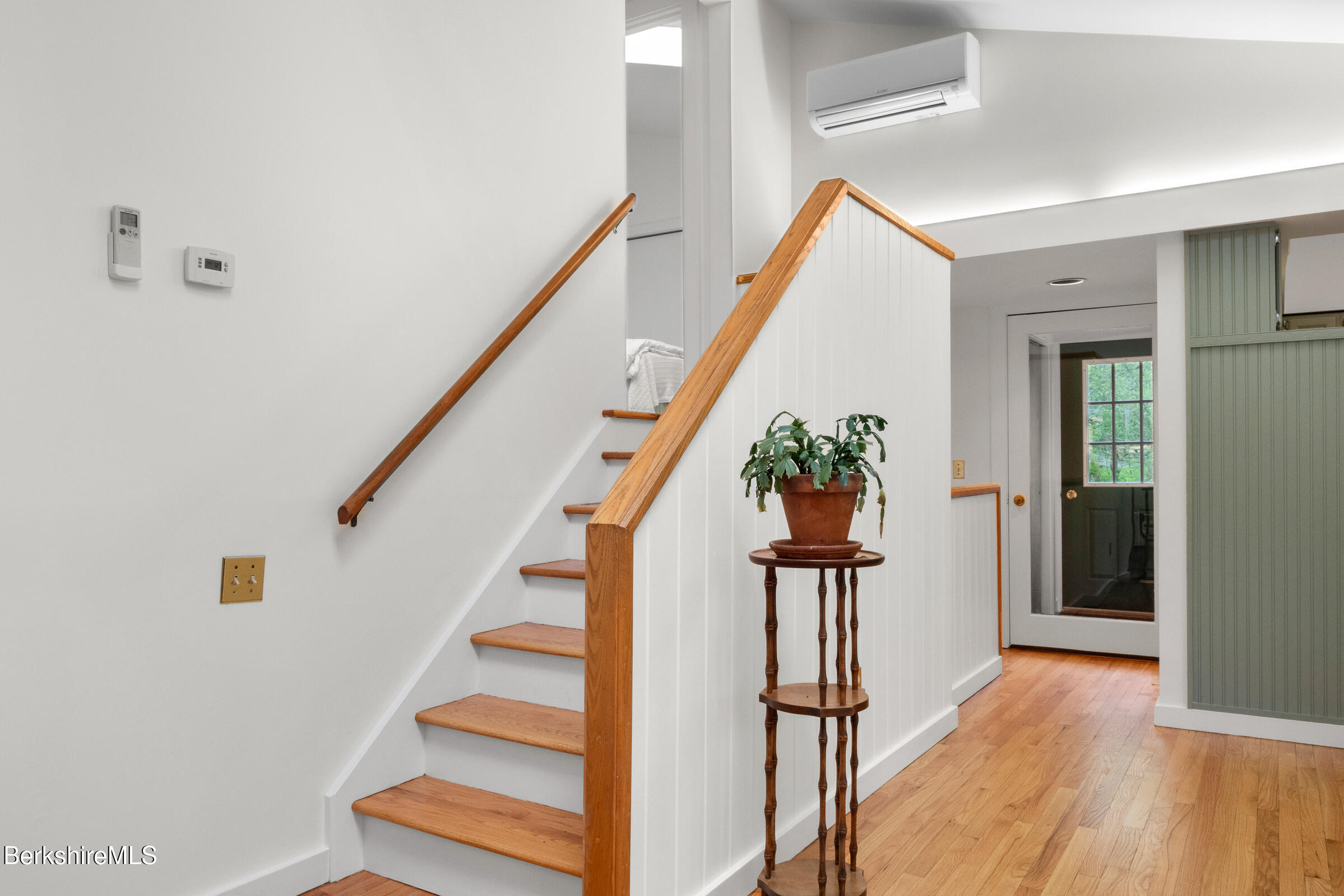 16 Forest Row, Great Barrington, Massachusetts image 16