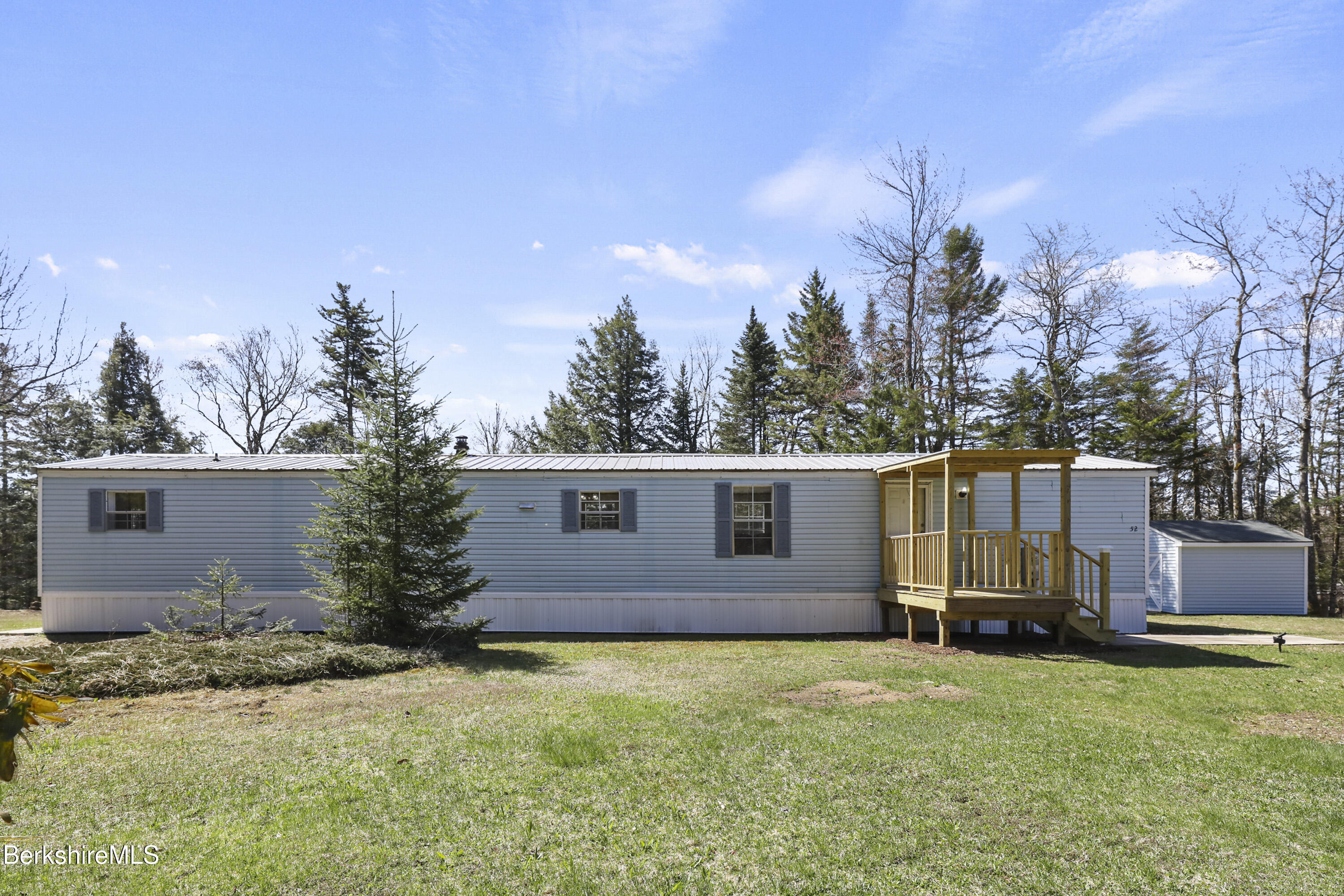 52 Windsor Rd, Peru, Massachusetts image 3