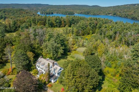 Homes For Sale - 535 Main Rd<br/> Monterey, MA 01245