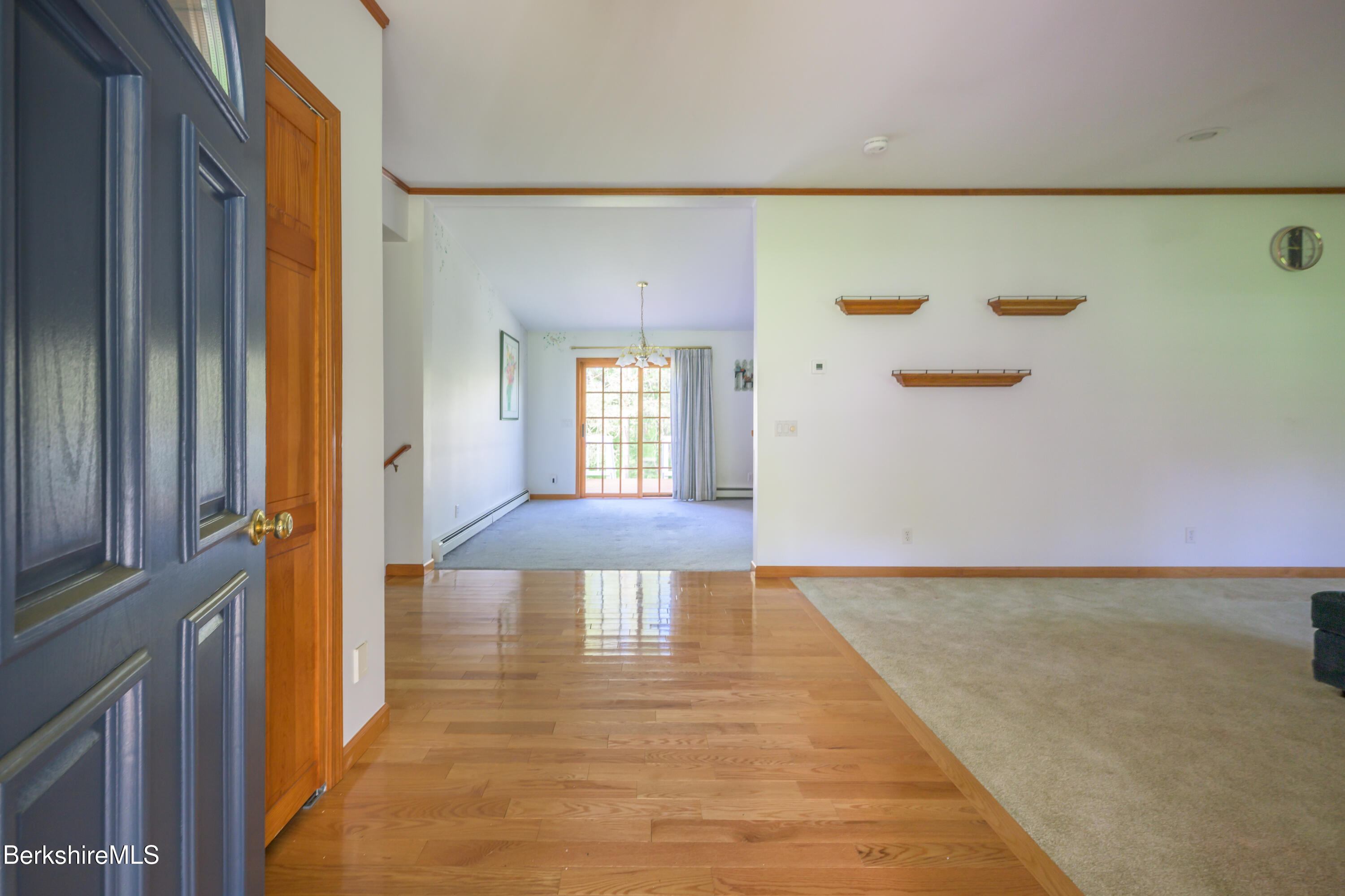 90 Mandalay Rd, Lee, Massachusetts image 9