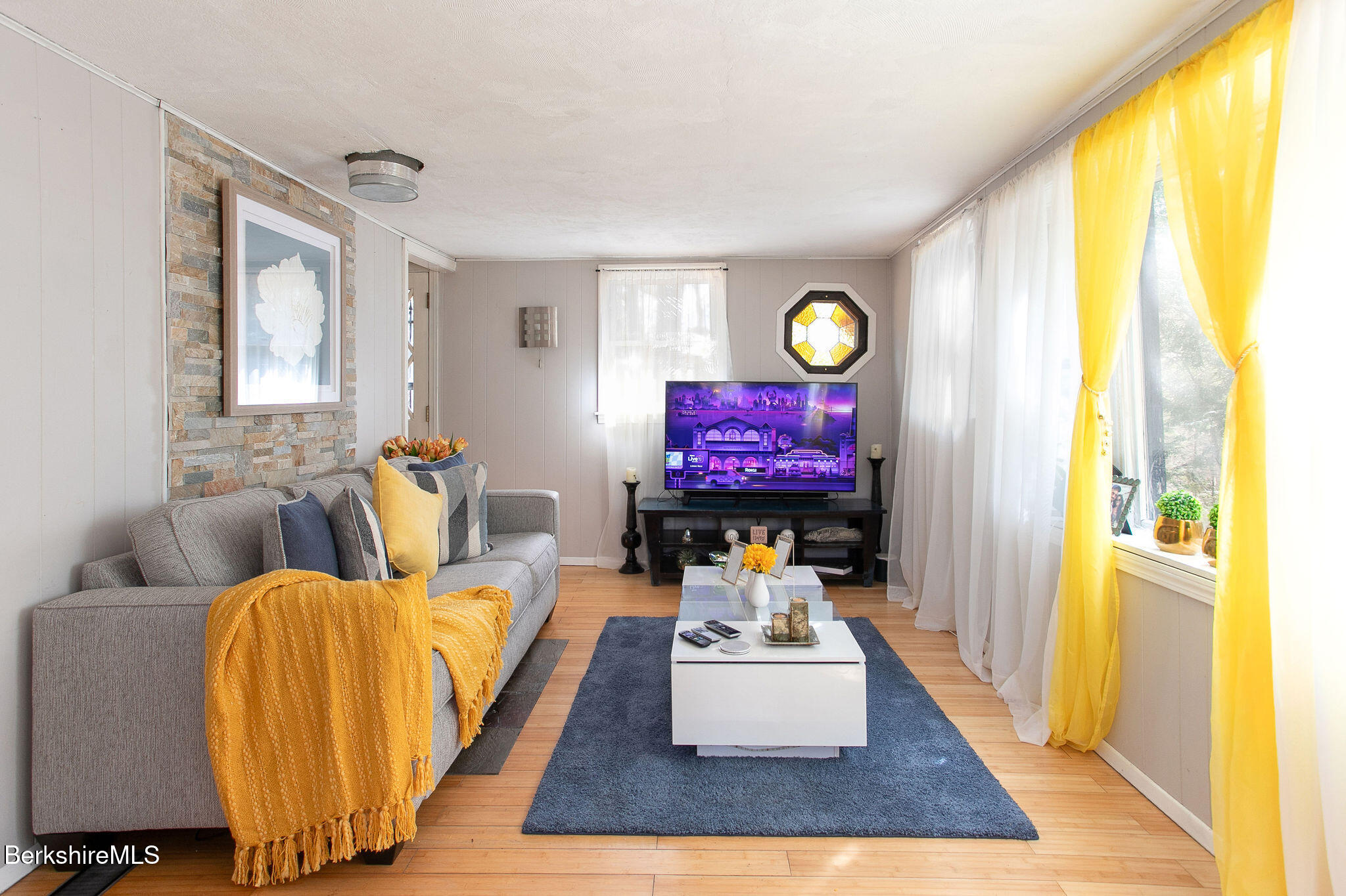 132 Dawn Dr, Becket, Massachusetts image 16