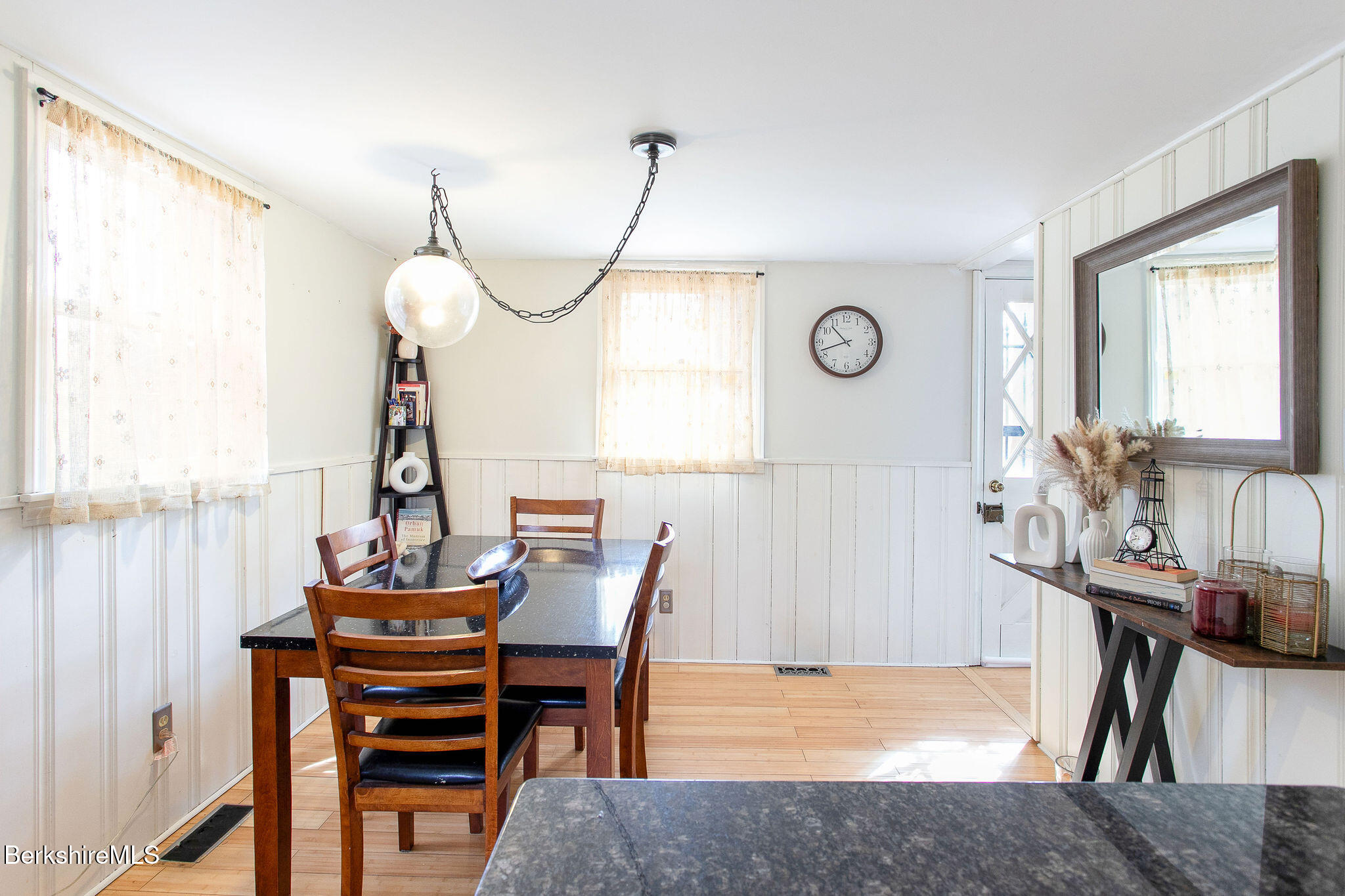 132 Dawn Dr, Becket, Massachusetts image 11