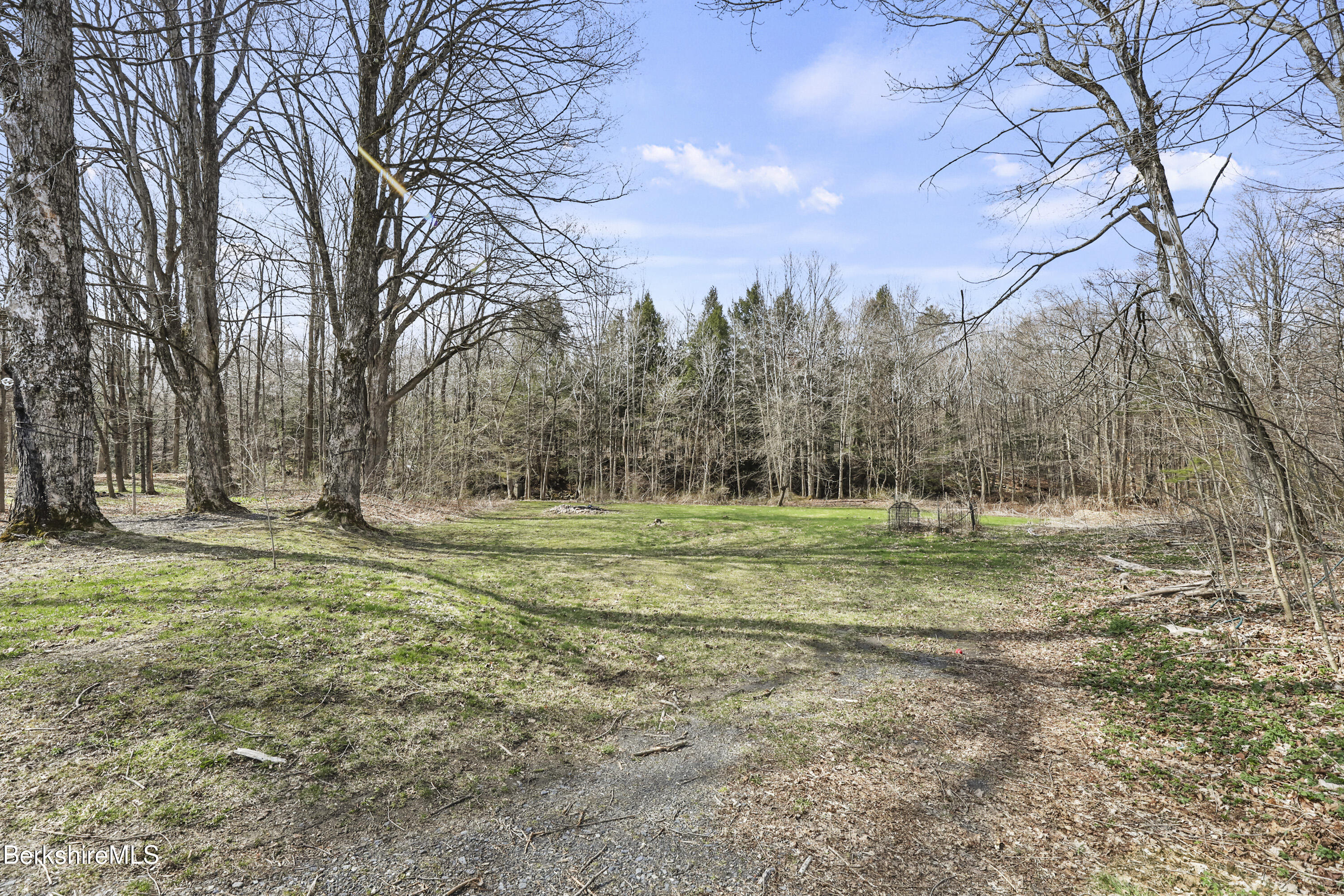 359 Hinsdale Rd, Dalton, Massachusetts image 34