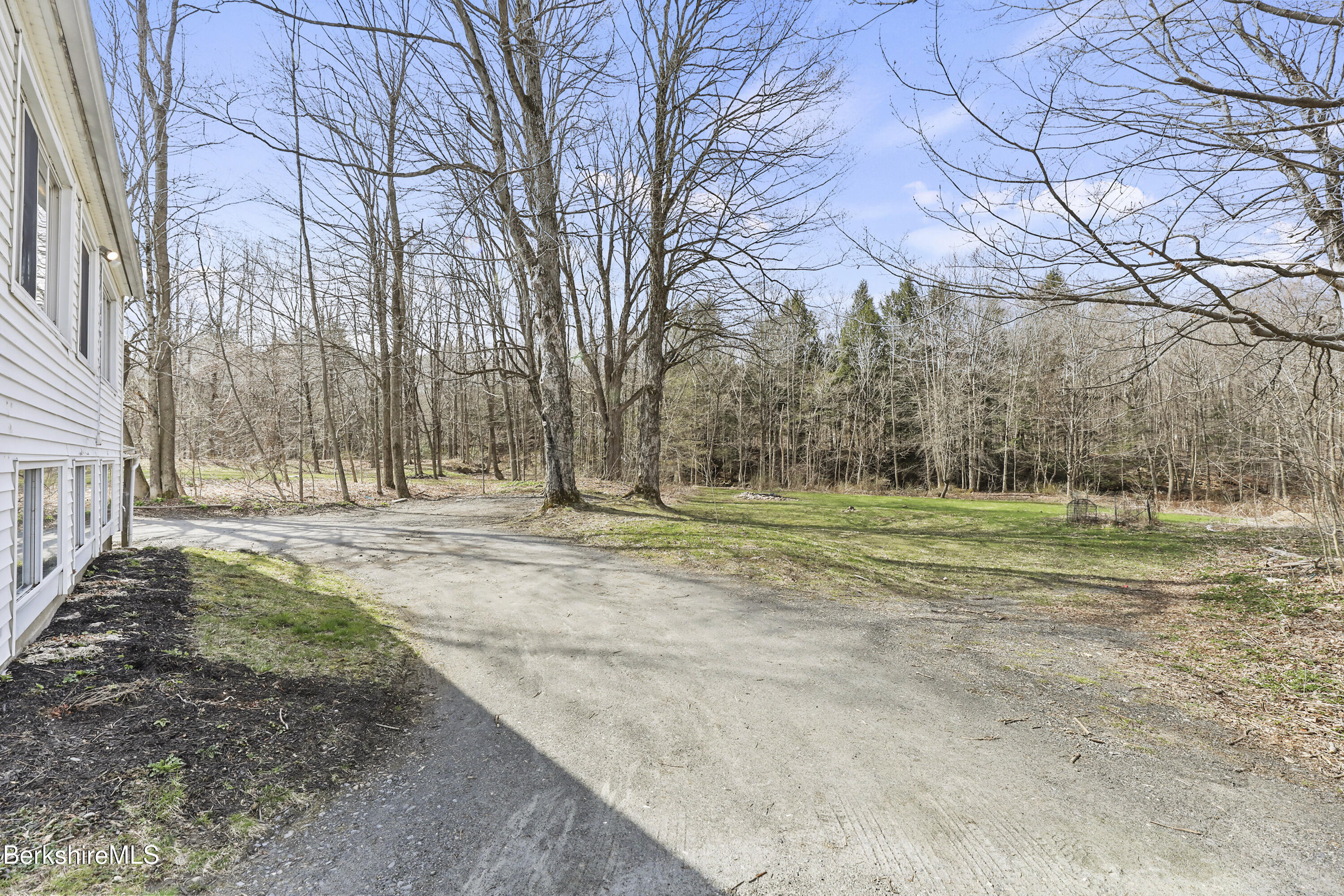 359 Hinsdale Rd, Dalton, Massachusetts image 35