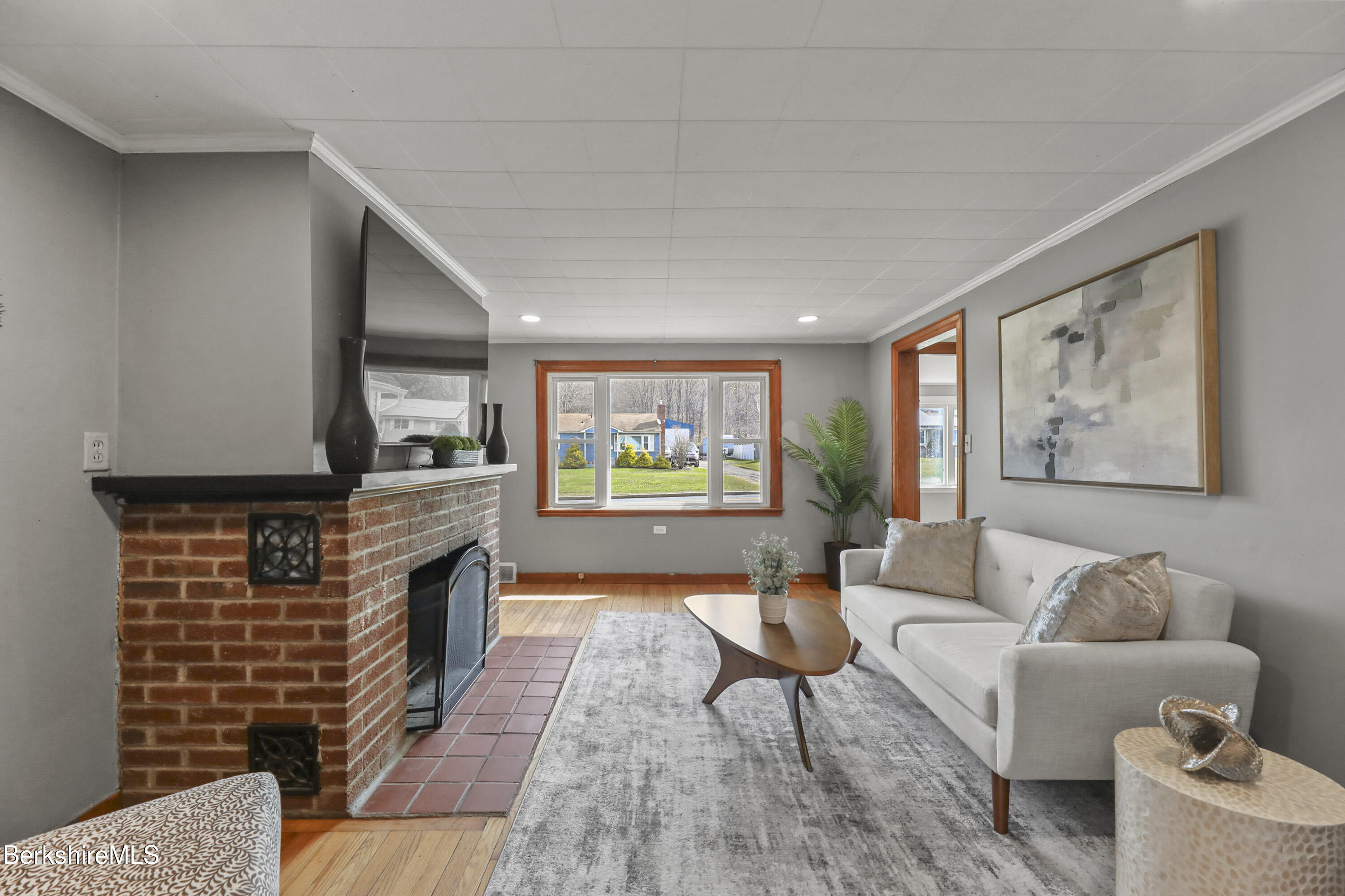 359 Hinsdale Rd, Dalton, Massachusetts image 8