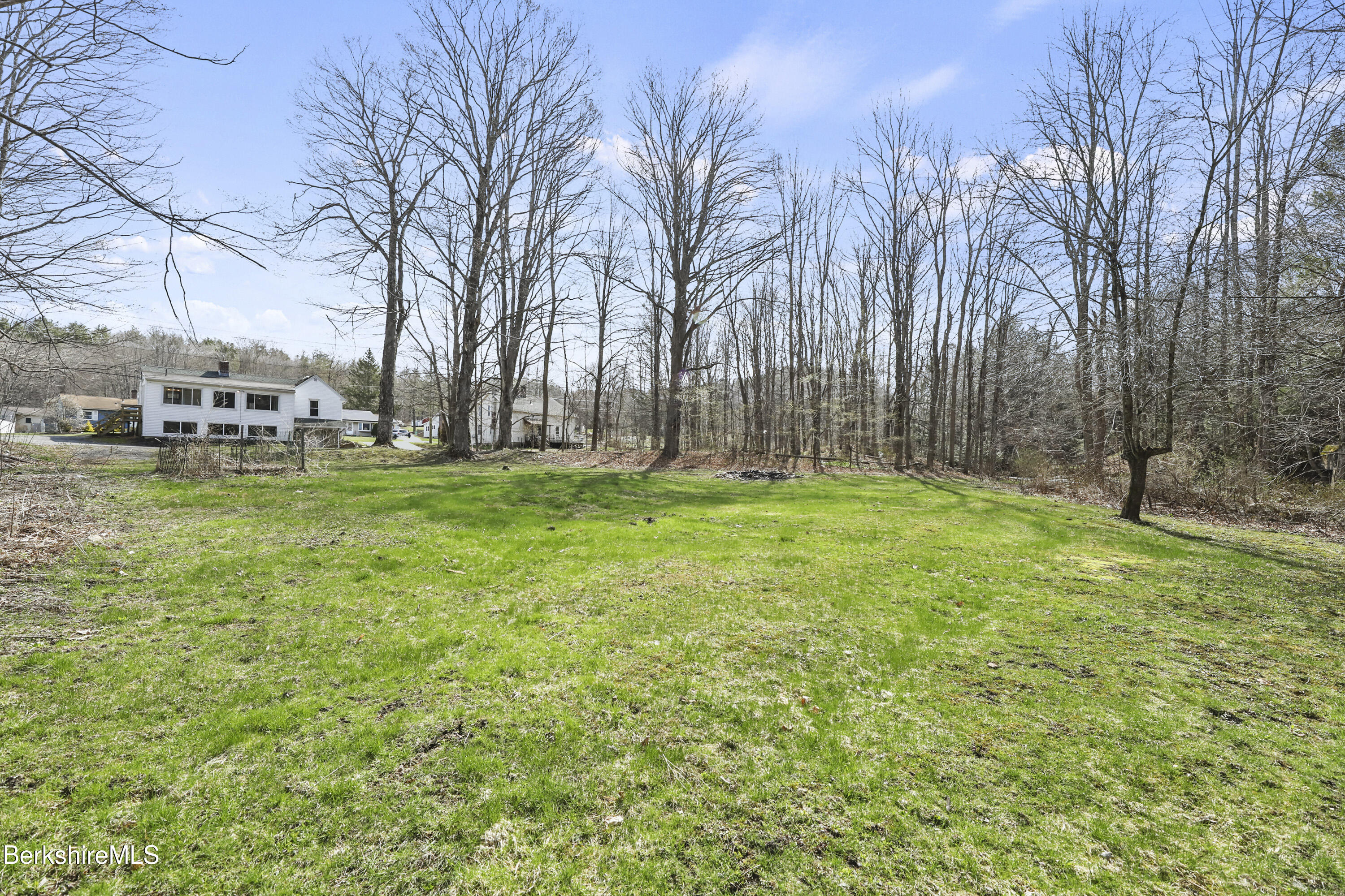 359 Hinsdale Rd, Dalton, Massachusetts image 33