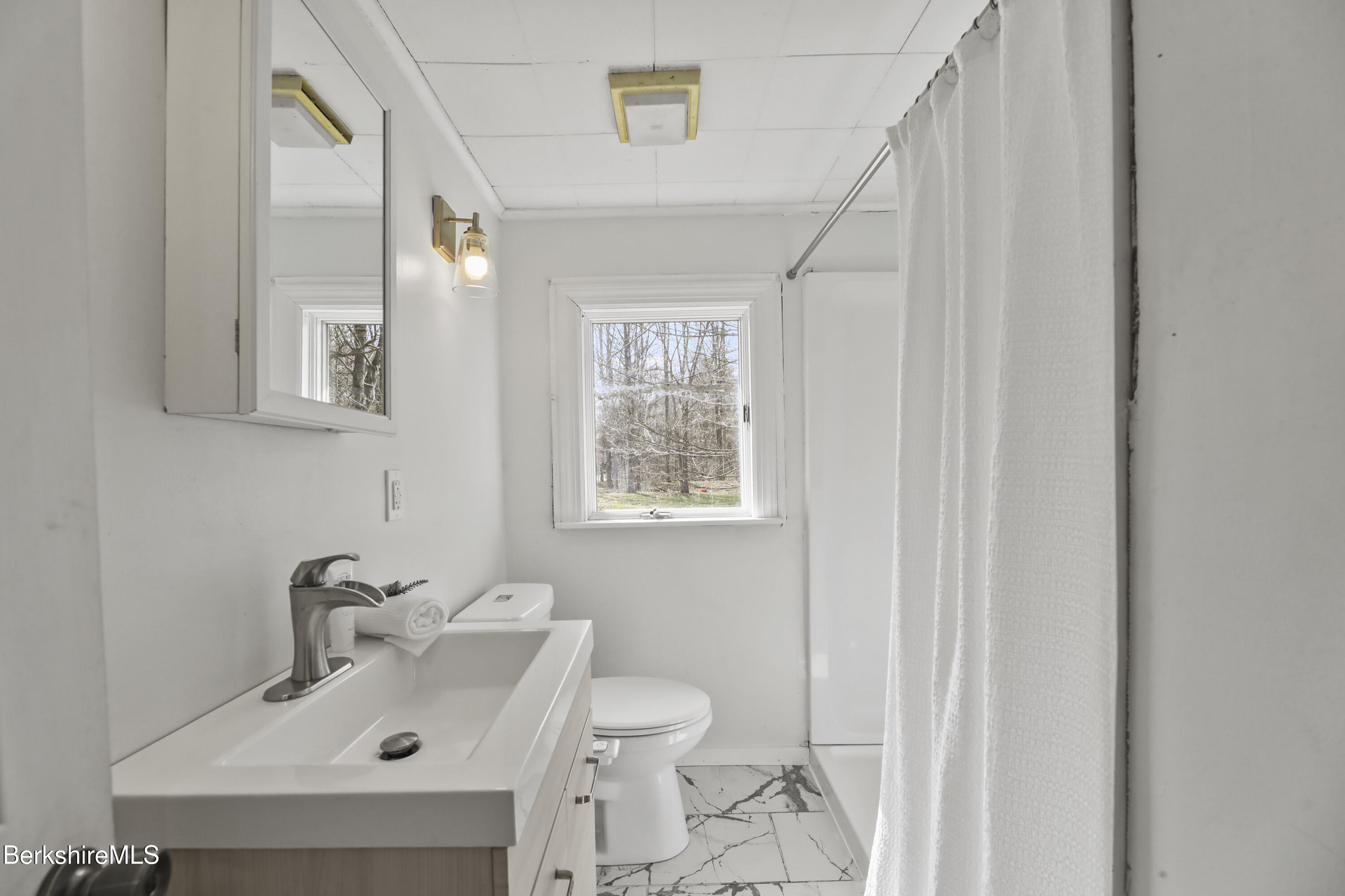 359 Hinsdale Rd, Dalton, Massachusetts image 24