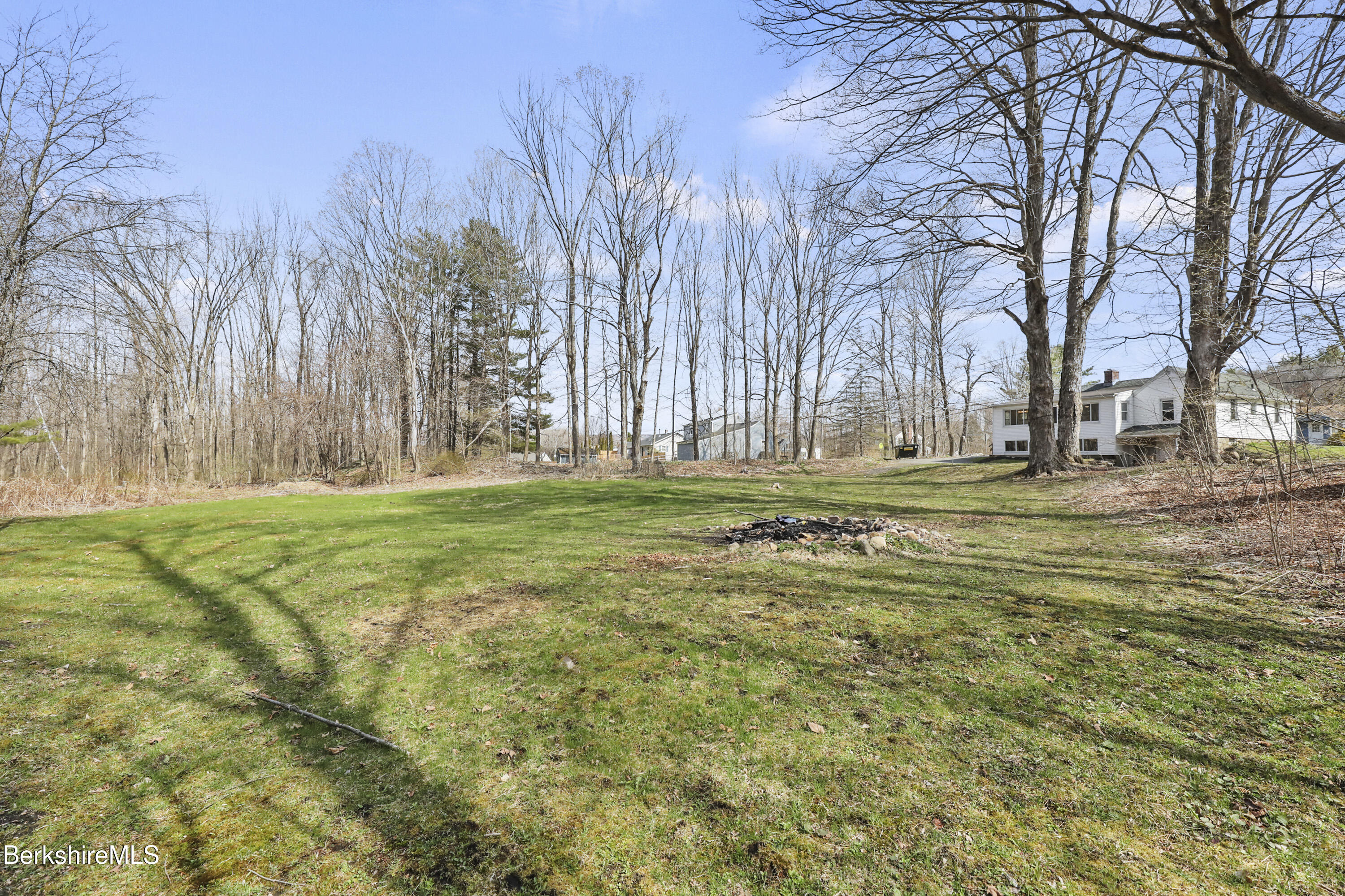 359 Hinsdale Rd, Dalton, Massachusetts image 32
