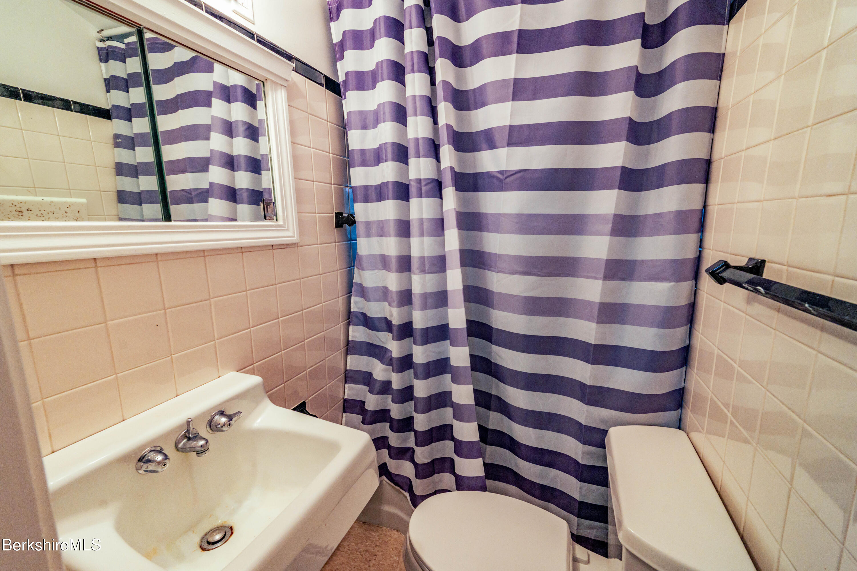 321 High St, Dalton, Massachusetts image 19