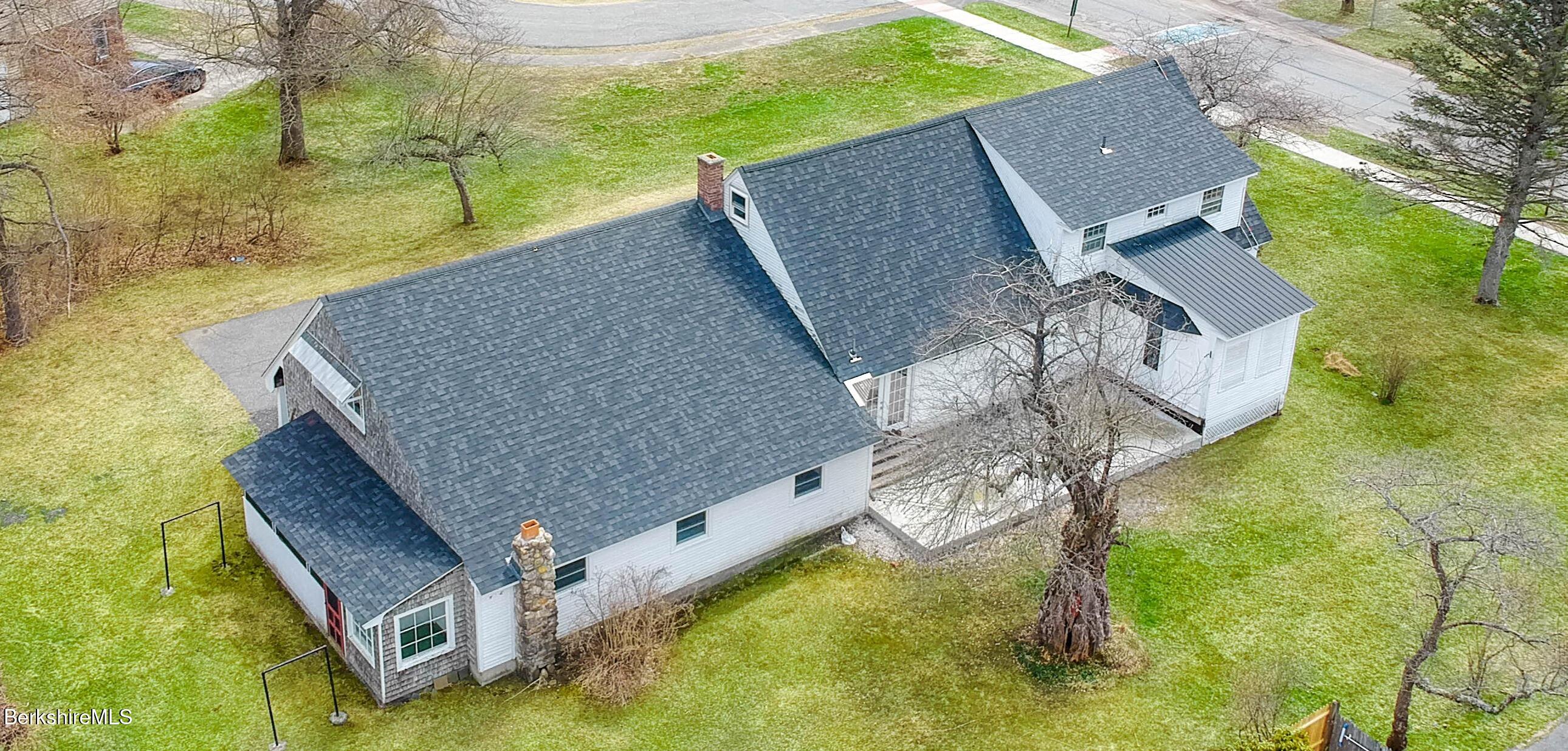 321 High St, Dalton, Massachusetts image 24