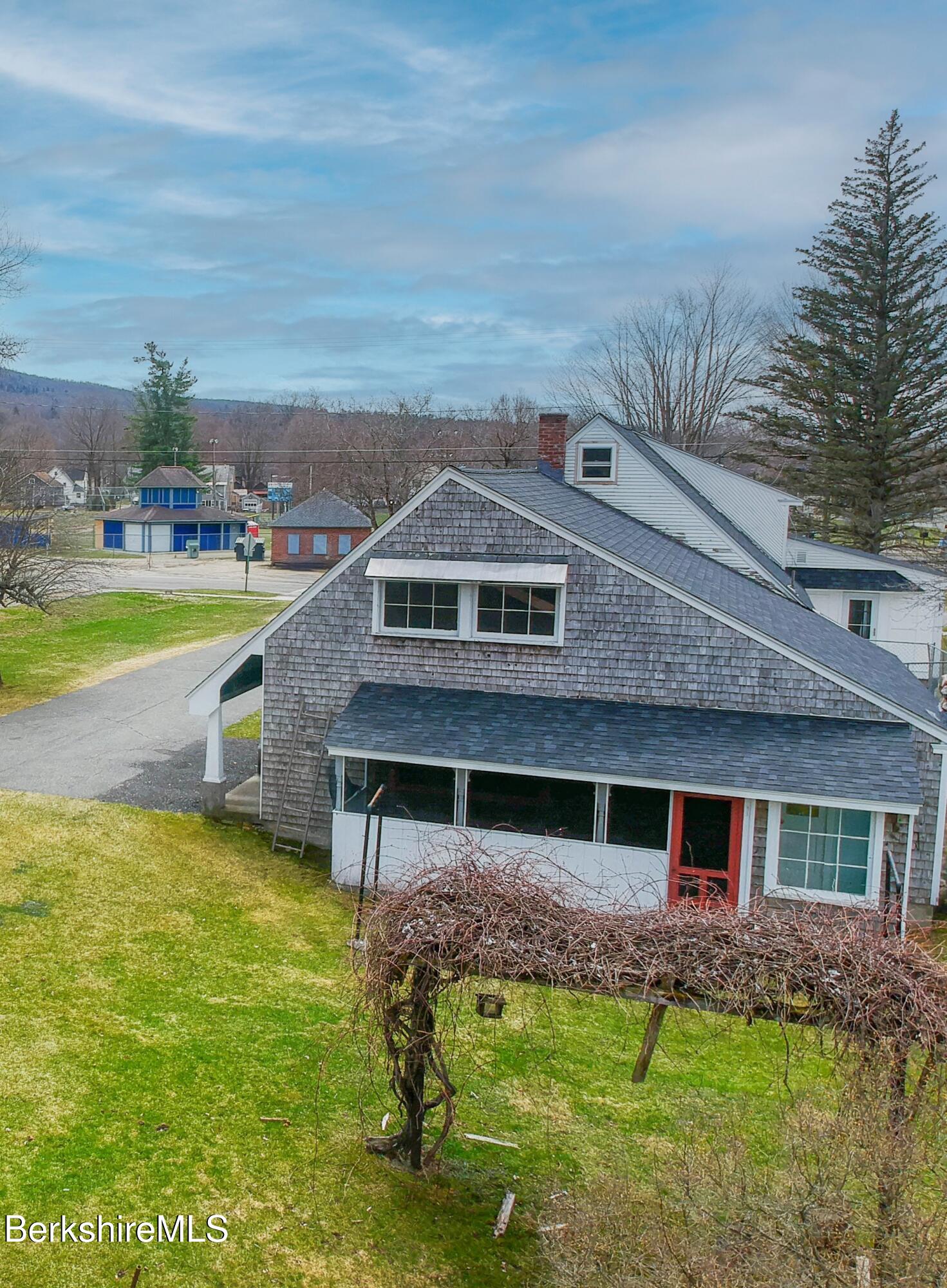 321 High St, Dalton, Massachusetts image 23