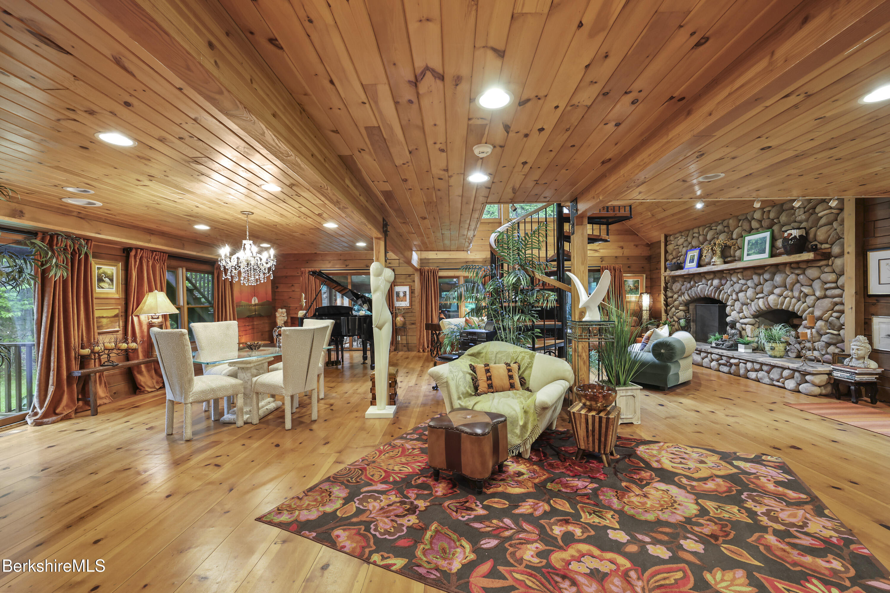 236 Surriner Rd, Becket, Massachusetts image 17