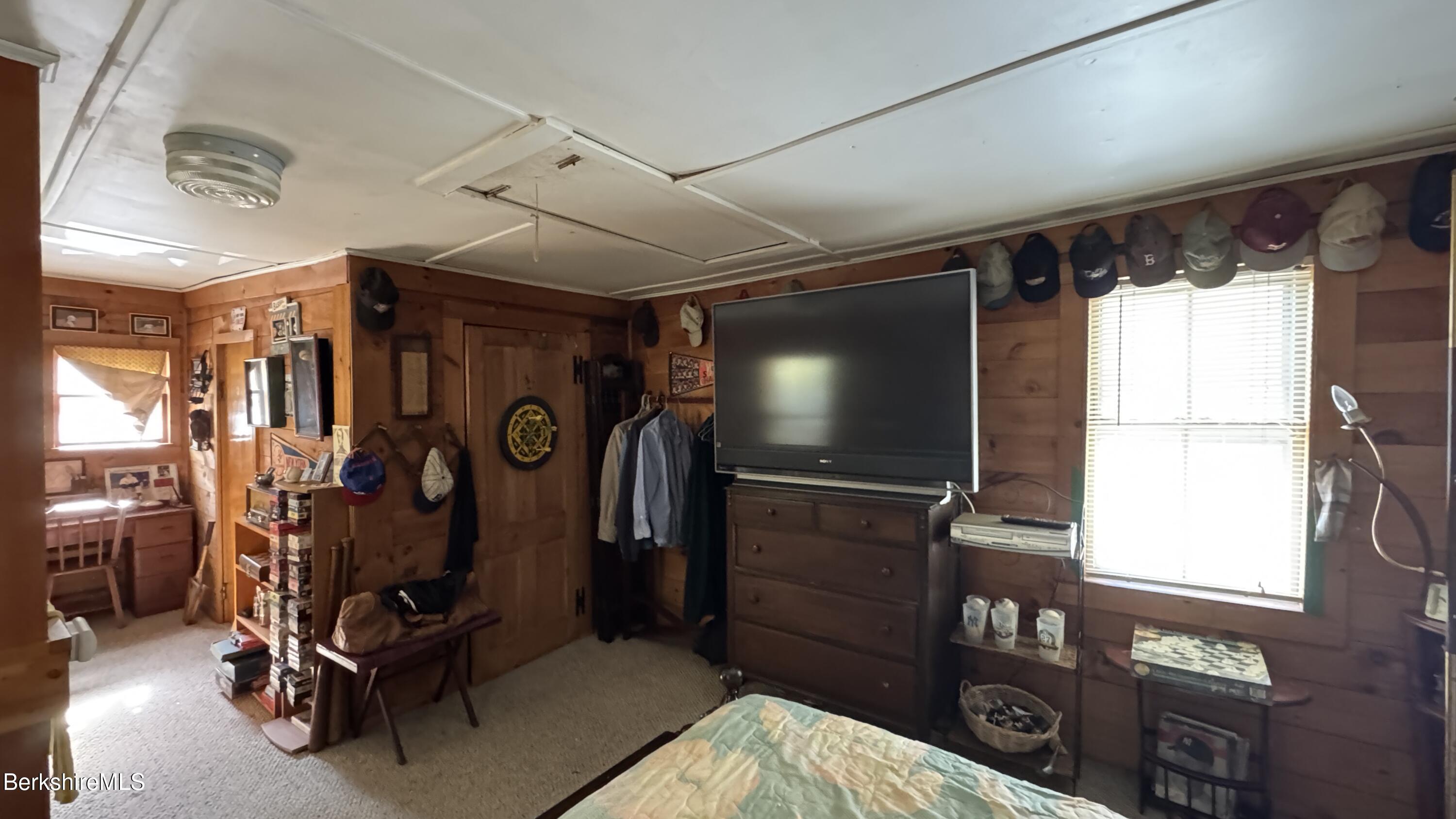 8 Richview Ave, North Adams, Massachusetts image 12