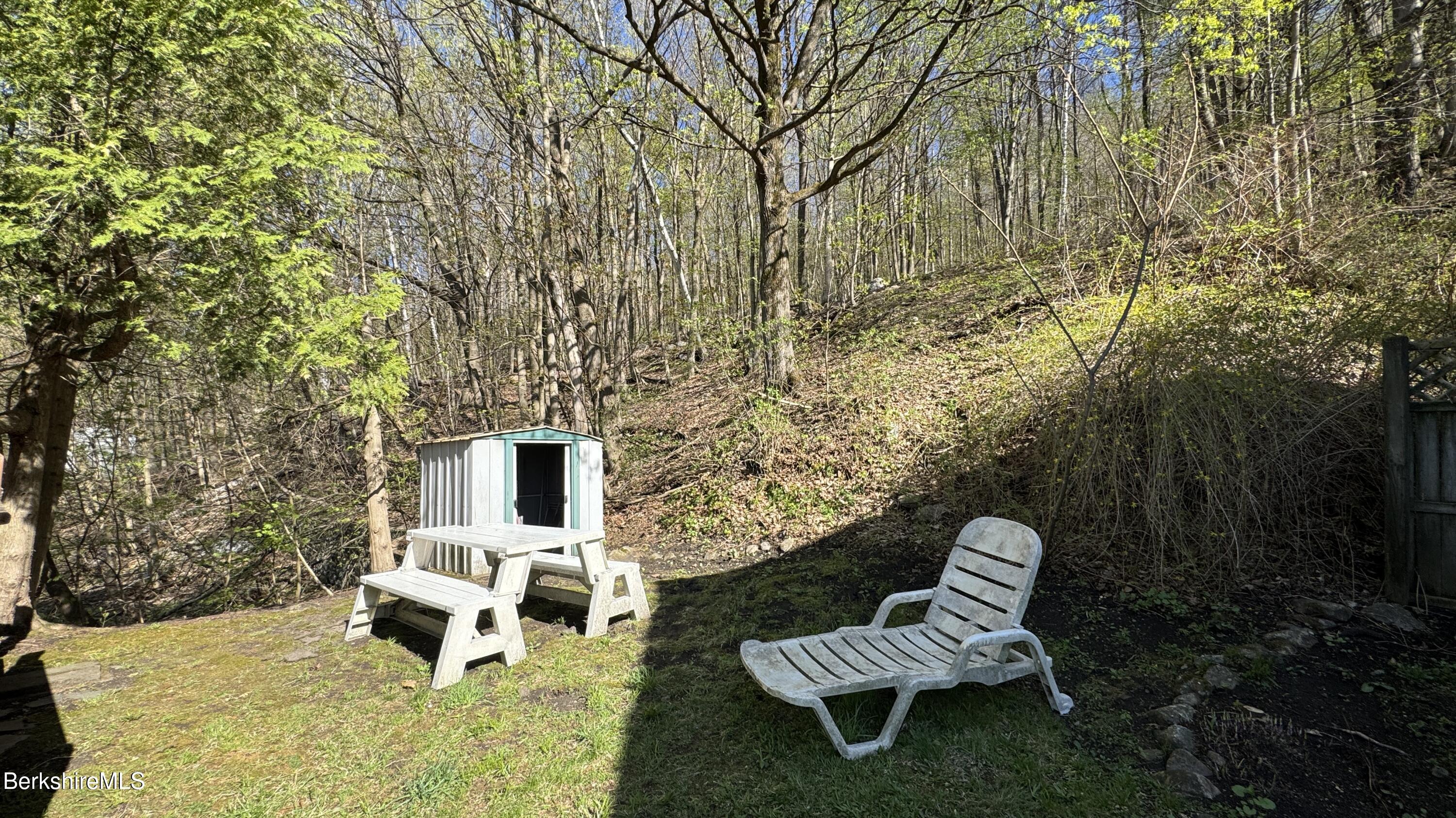 8 Richview Ave, North Adams, Massachusetts image 4