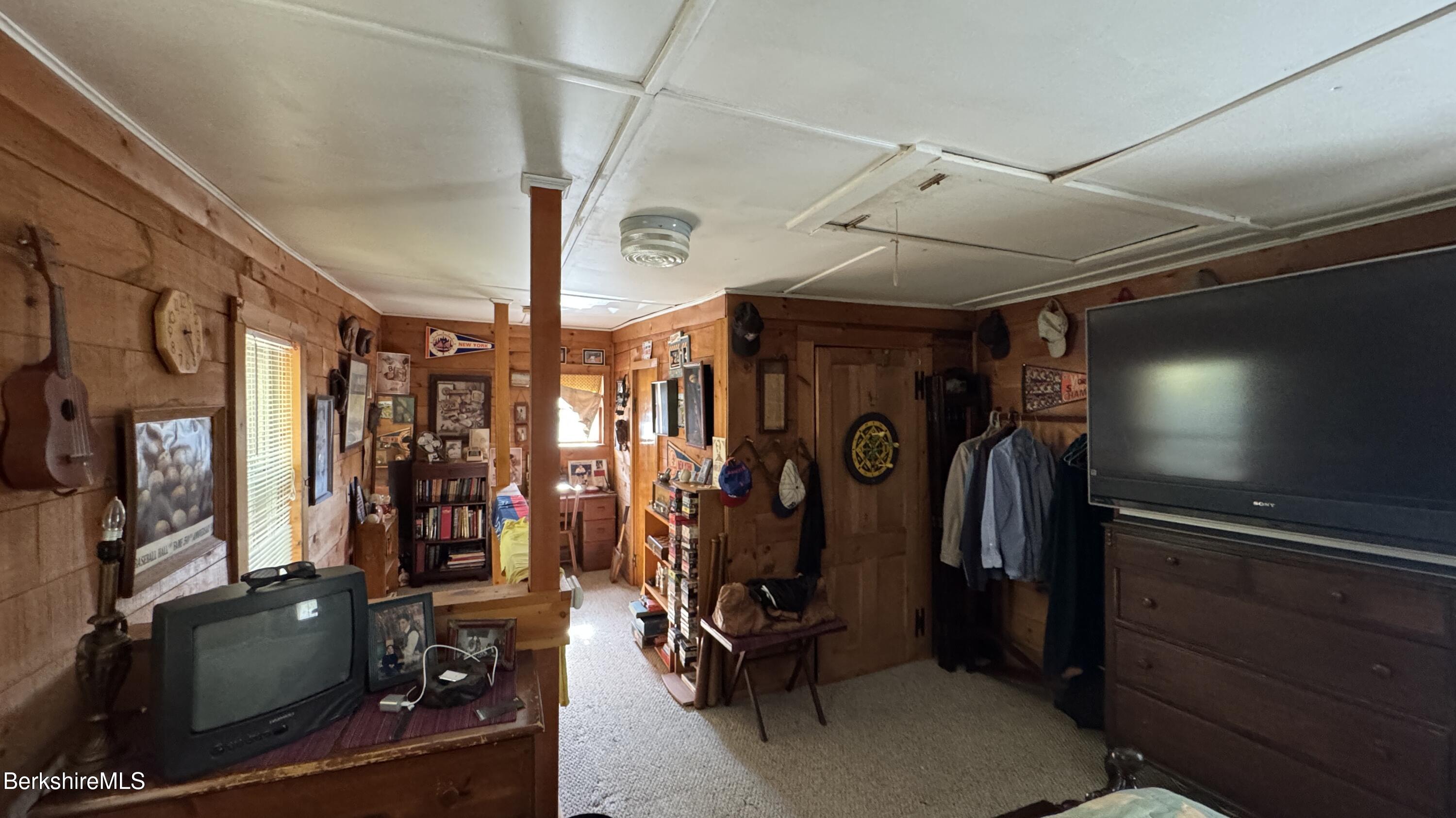 8 Richview Ave, North Adams, Massachusetts image 11