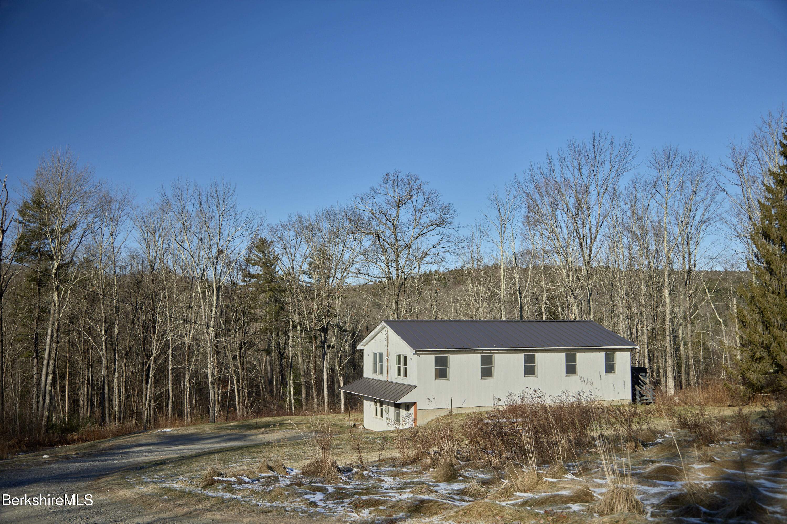 275 East Rd, Alford, Massachusetts image 1