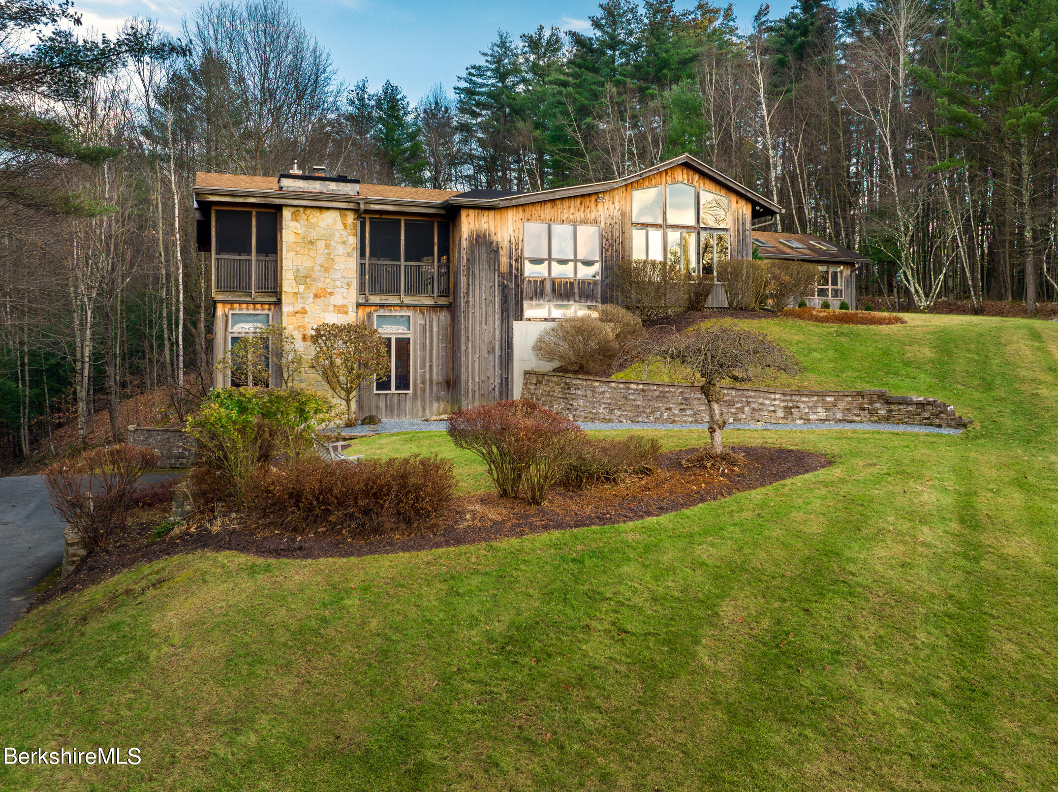 119 Brook Rd, Williamstown, Massachusetts image 2