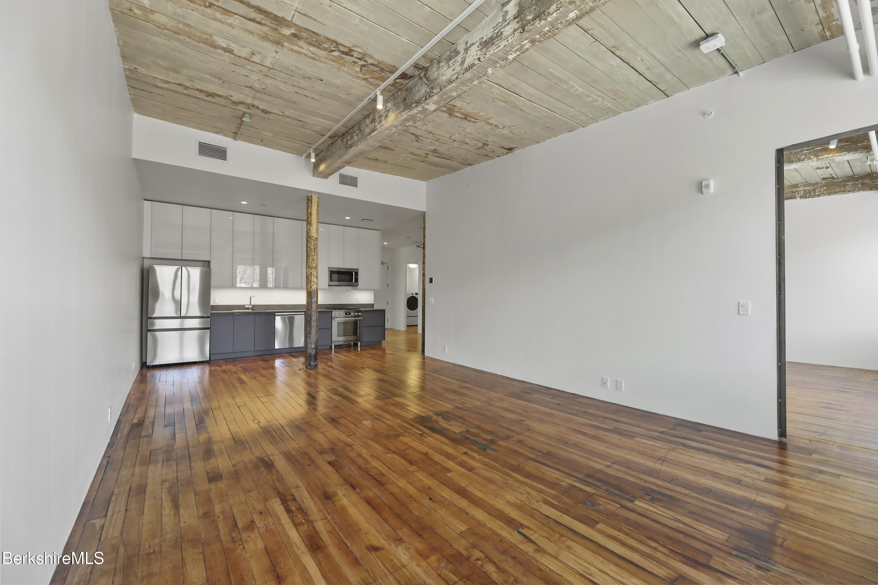 520 State Rd #309, North Adams, Massachusetts image 11