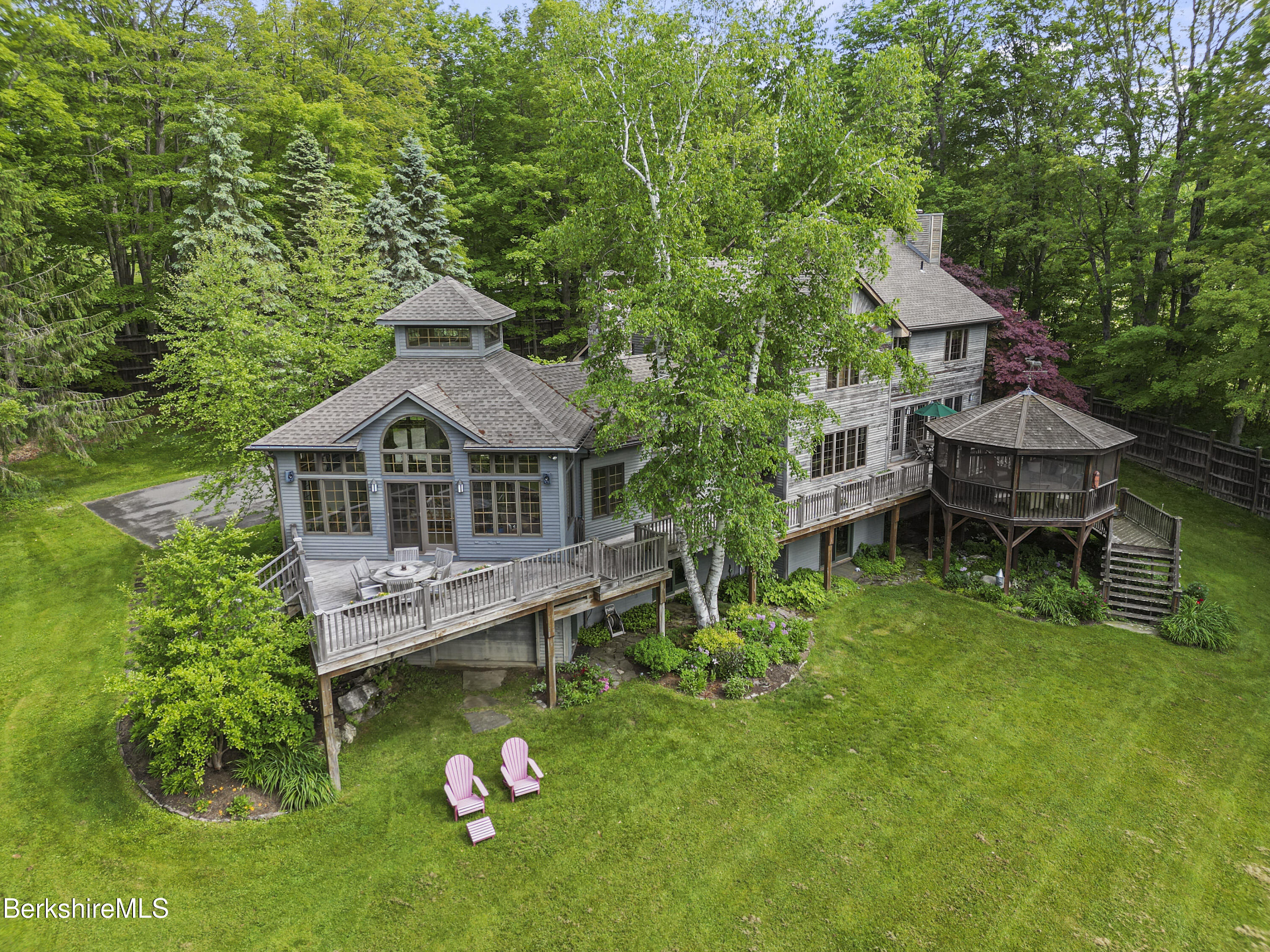 765 Canaan Rd, Richmond, Massachusetts image 2