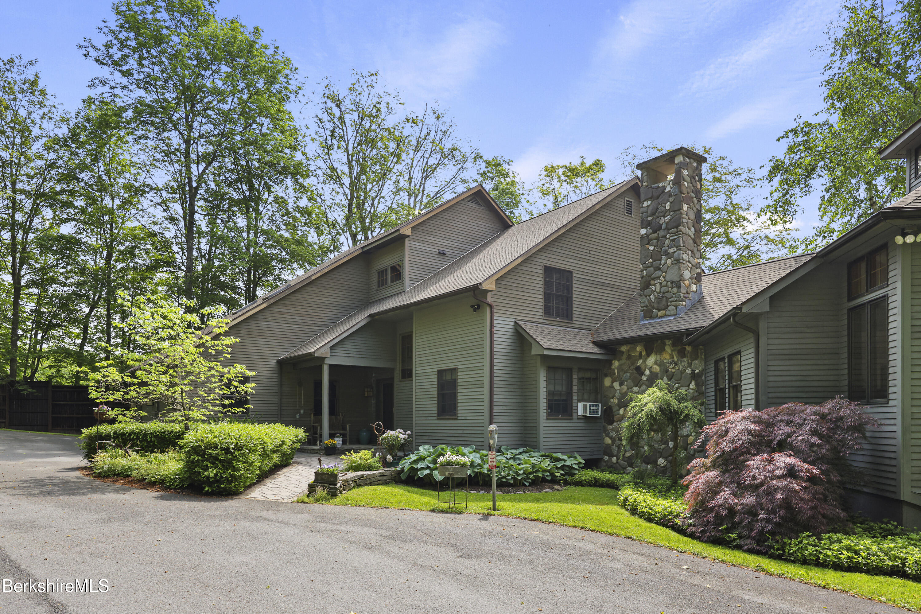 765 Canaan Rd, Richmond, Massachusetts image 9