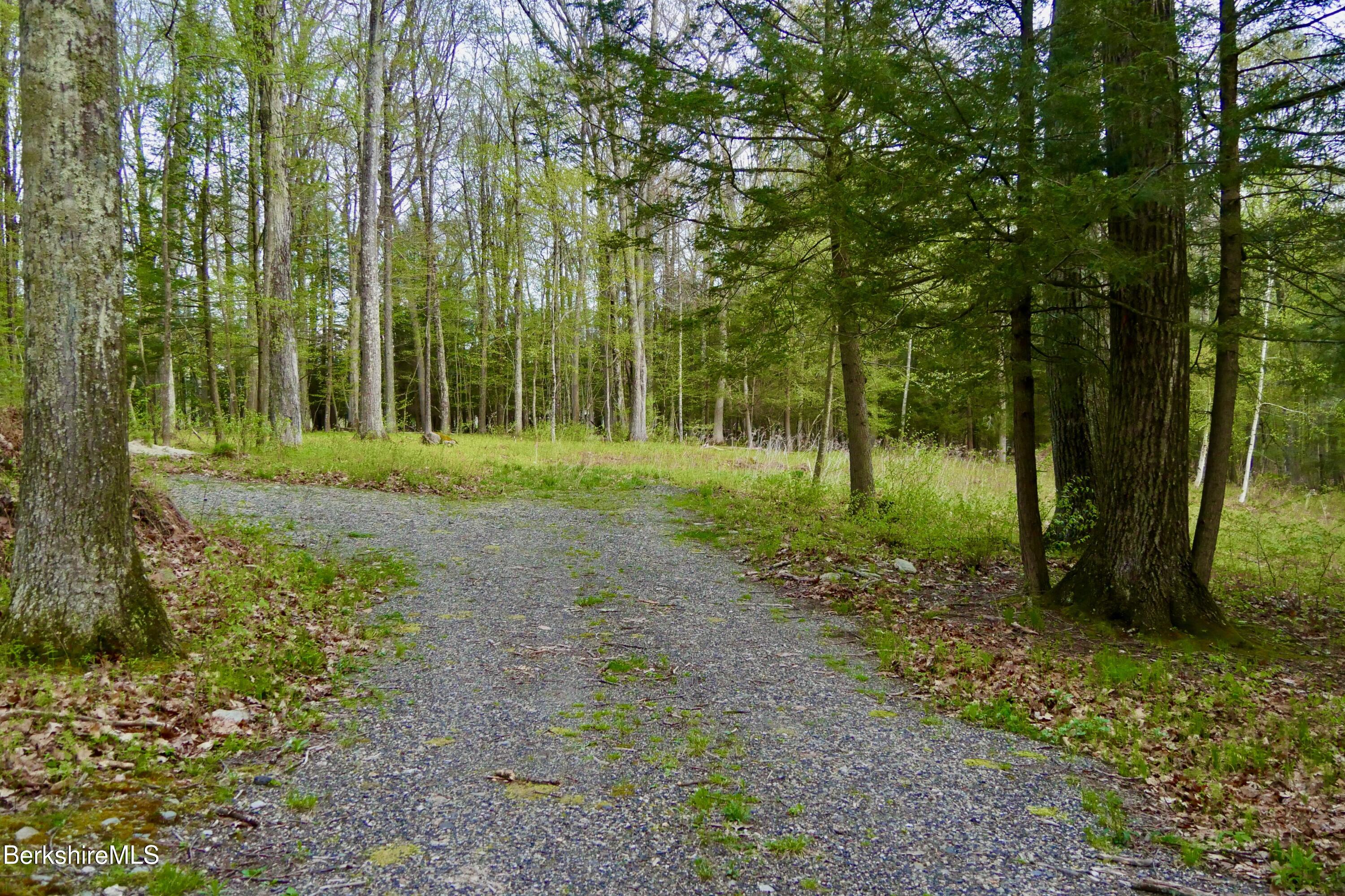 77 Belgo Rd, Salisbury, Connecticut image 3