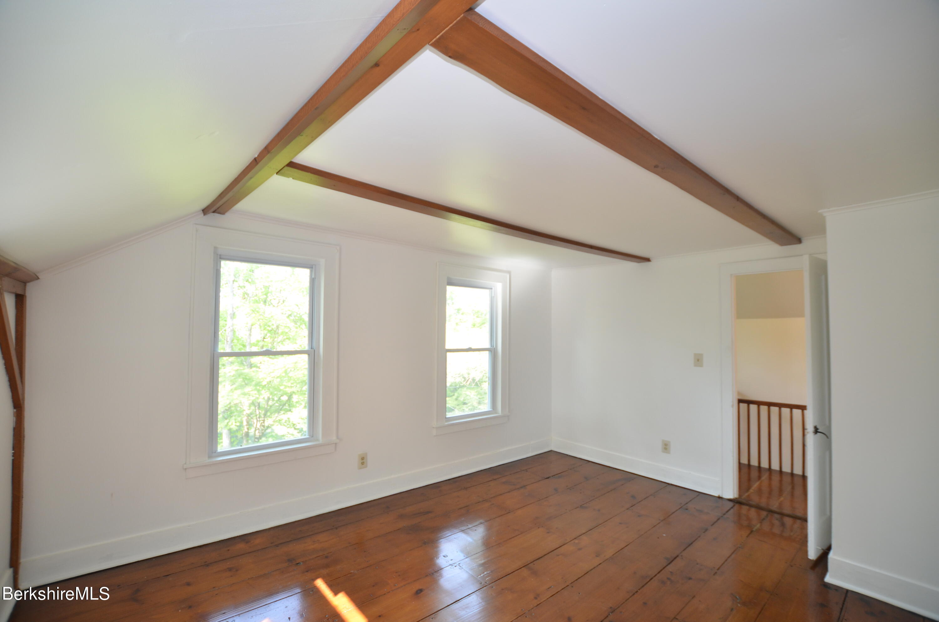 190 Willow St, Lee, Massachusetts image 34