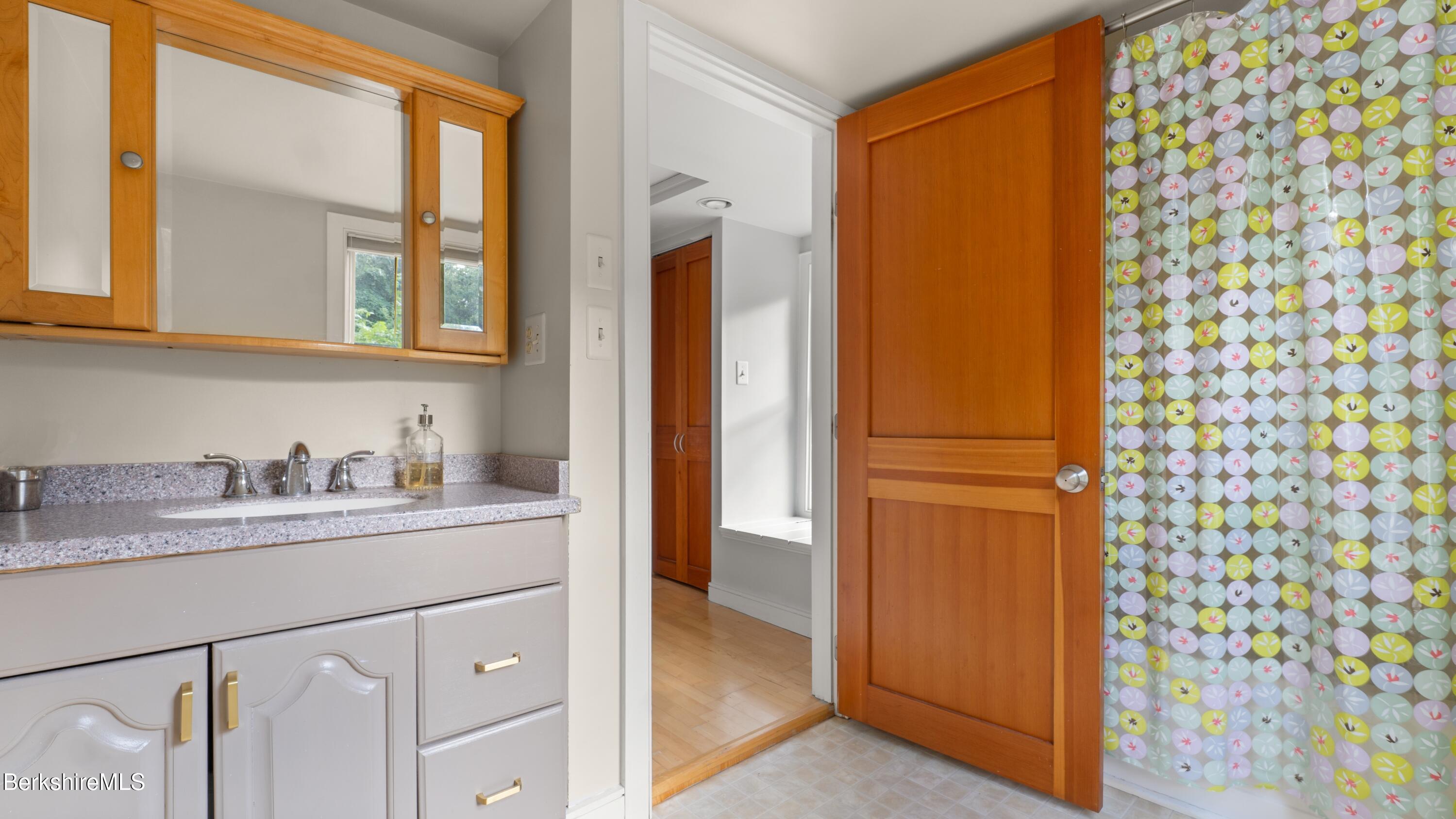 230 Prospect St, Great Barrington, Texas image 31