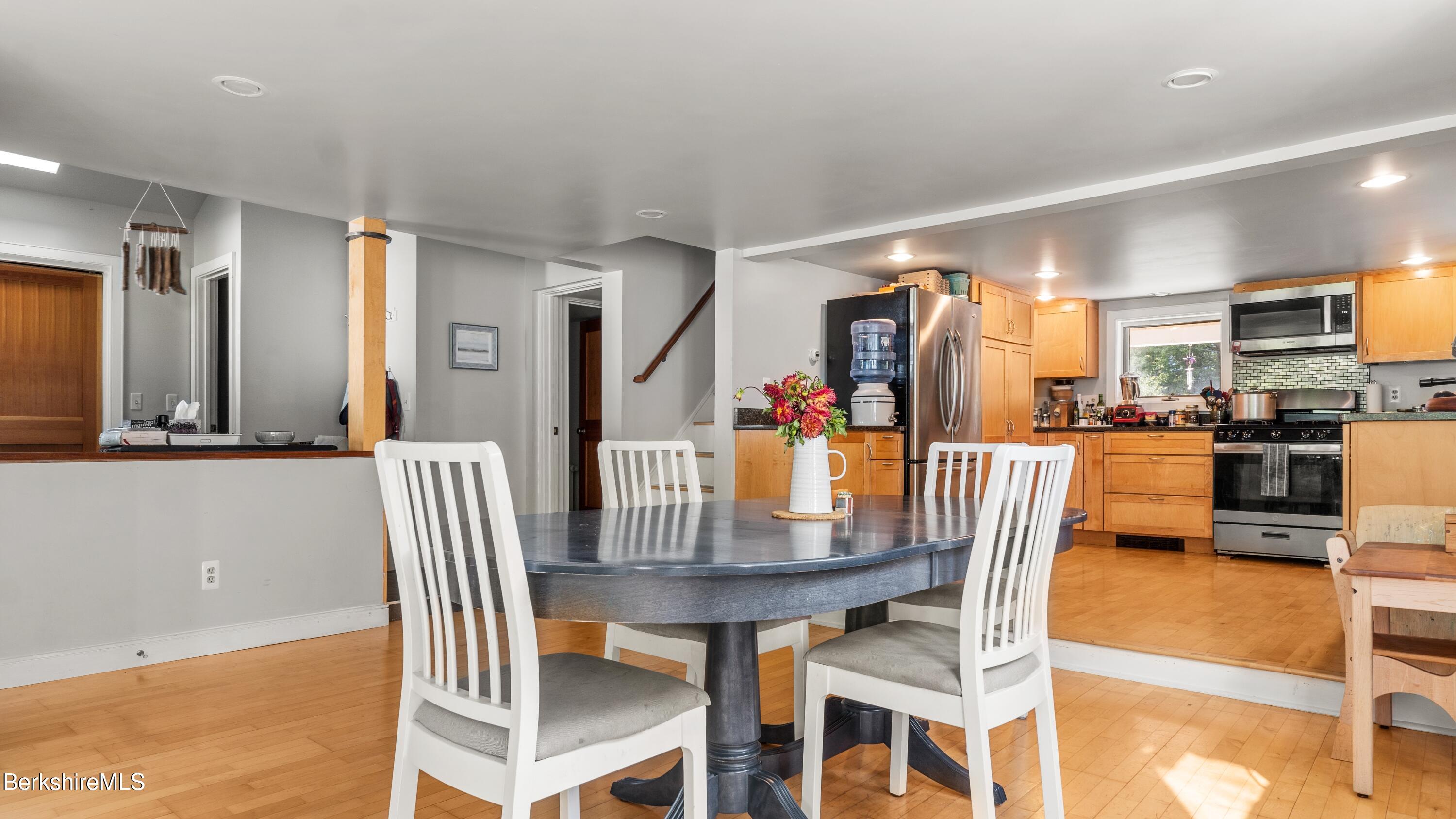 230 Prospect St, Great Barrington, Texas image 14