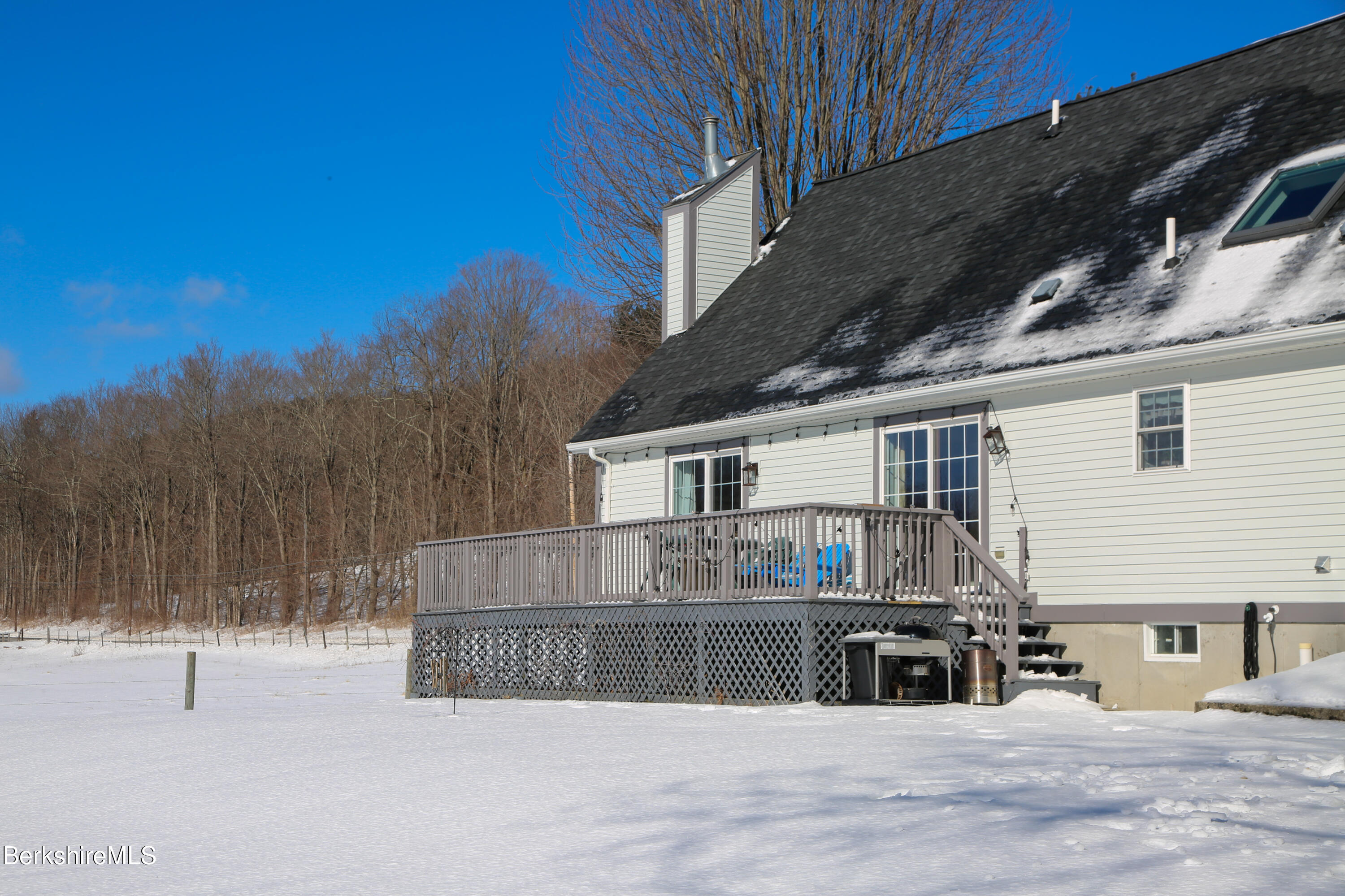 1105 Boardman St, Sheffield, Massachusetts image 5