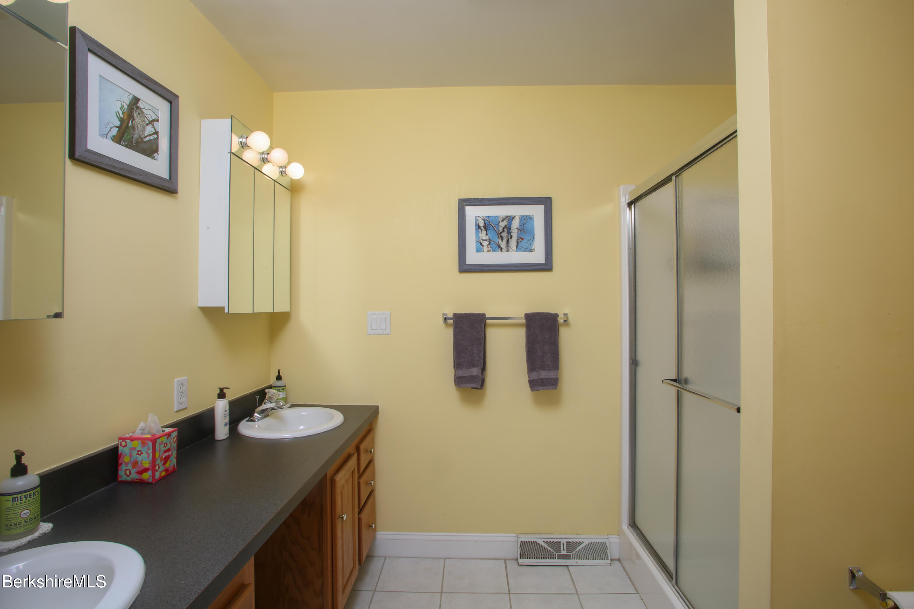 1105 Boardman St, Sheffield, Massachusetts image 17