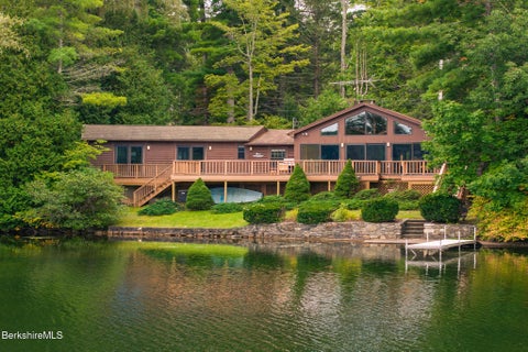 Homes For Sale - 36 Lakeside Rd<br/> New Marlborough, MA 01230