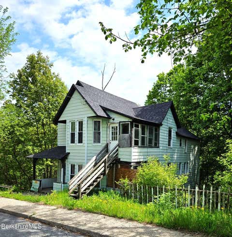 Homes For Sale - 336 Walnut St<br/> North Adams, MA 01247