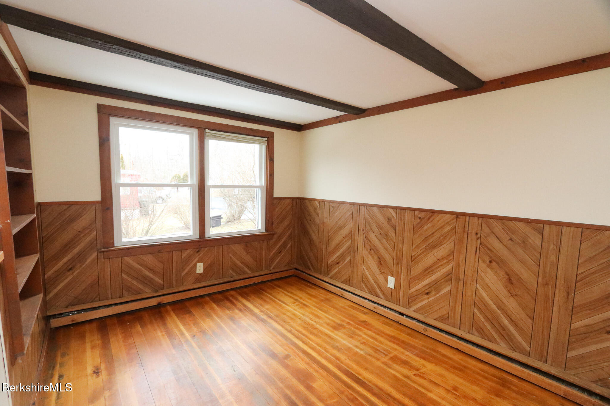 230 Grove St, Great Barrington, Massachusetts image 9