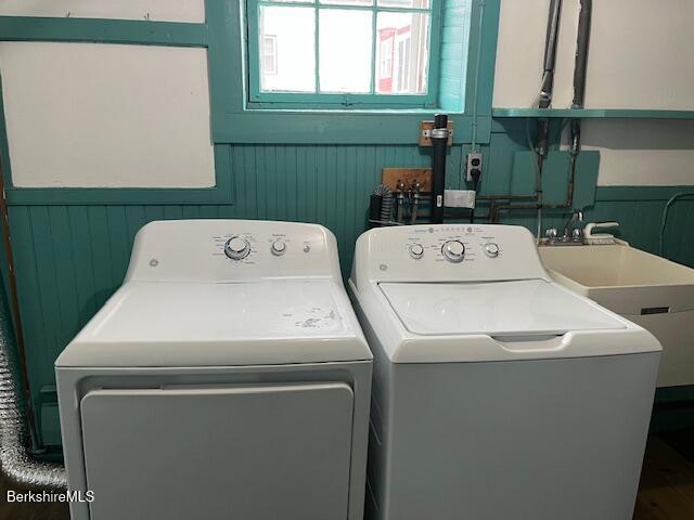 230 Grove St, Great Barrington, Massachusetts image 25