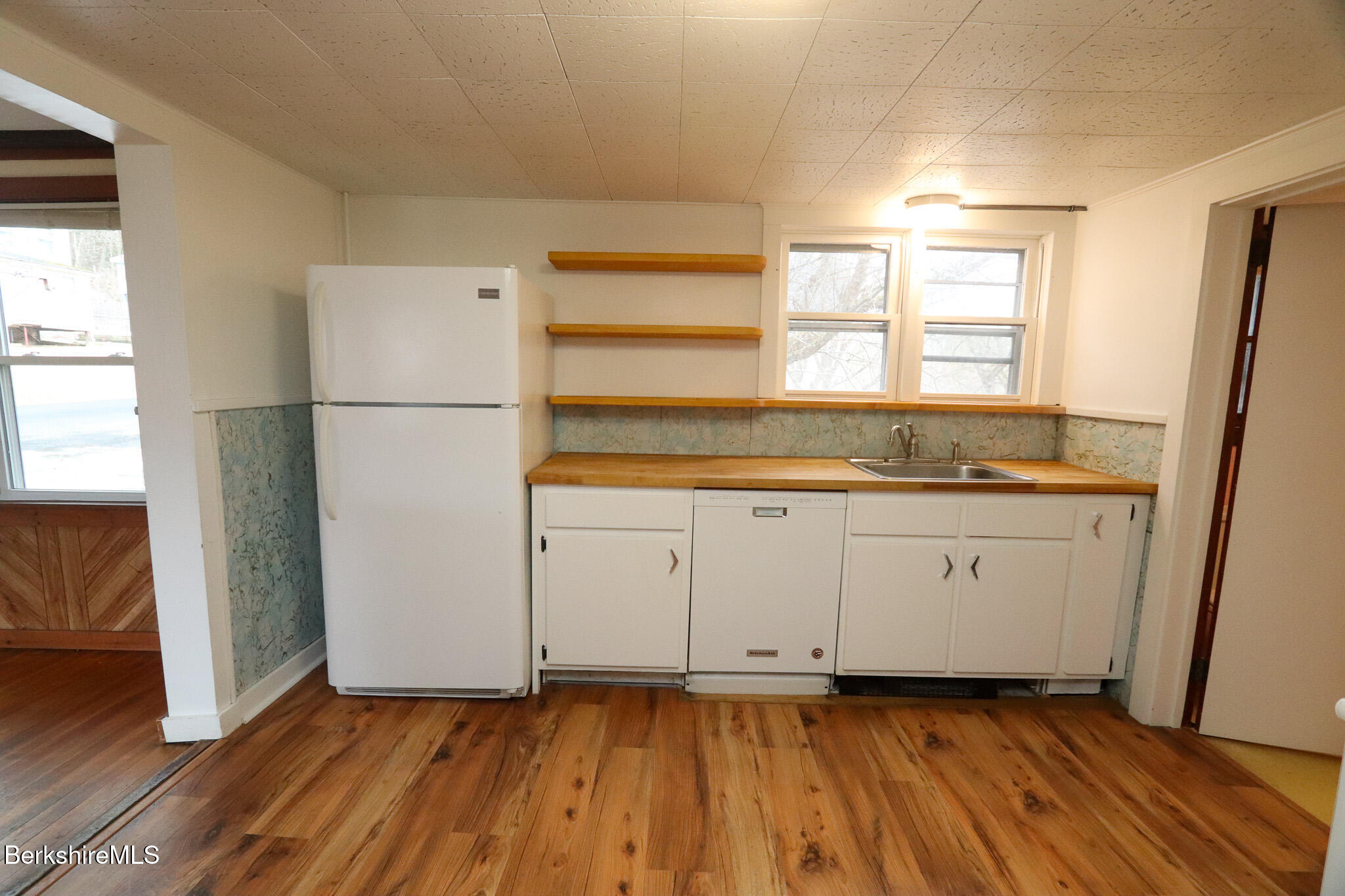 230 Grove St, Great Barrington, Massachusetts image 6