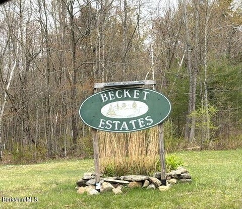 Vacant Land For Sale - Hayscent Dr<br/> Becket, MA 01223