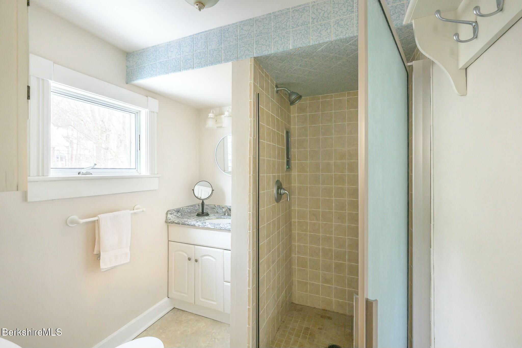 5 Stockbridge Rd, West Stockbridge, Massachusetts image 27