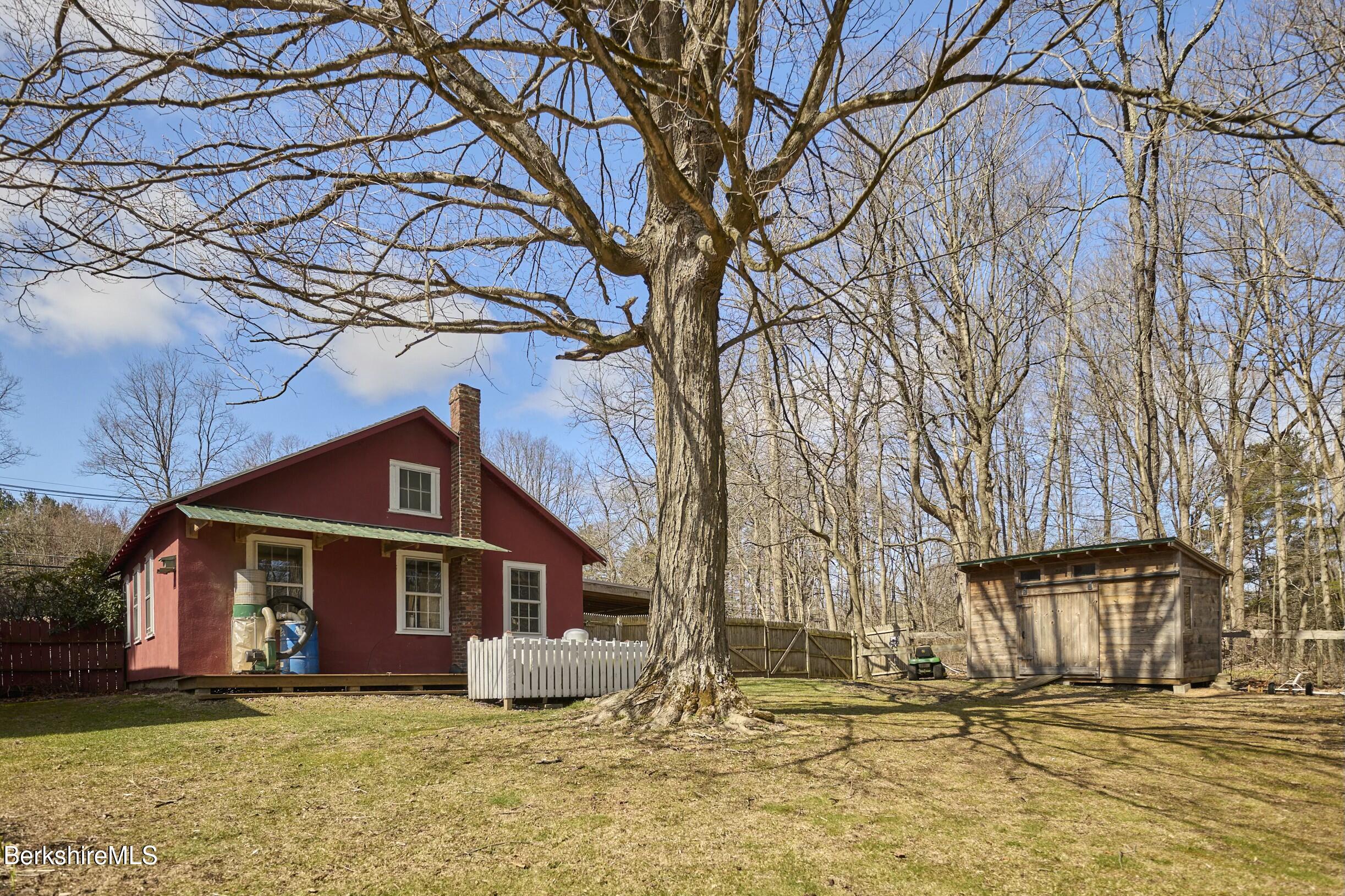 220 N Plain Rd, Great Barrington, Massachusetts image 4