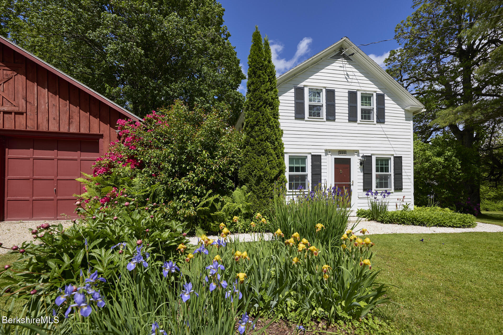 220 N Plain Rd, Great Barrington, Massachusetts image 3
