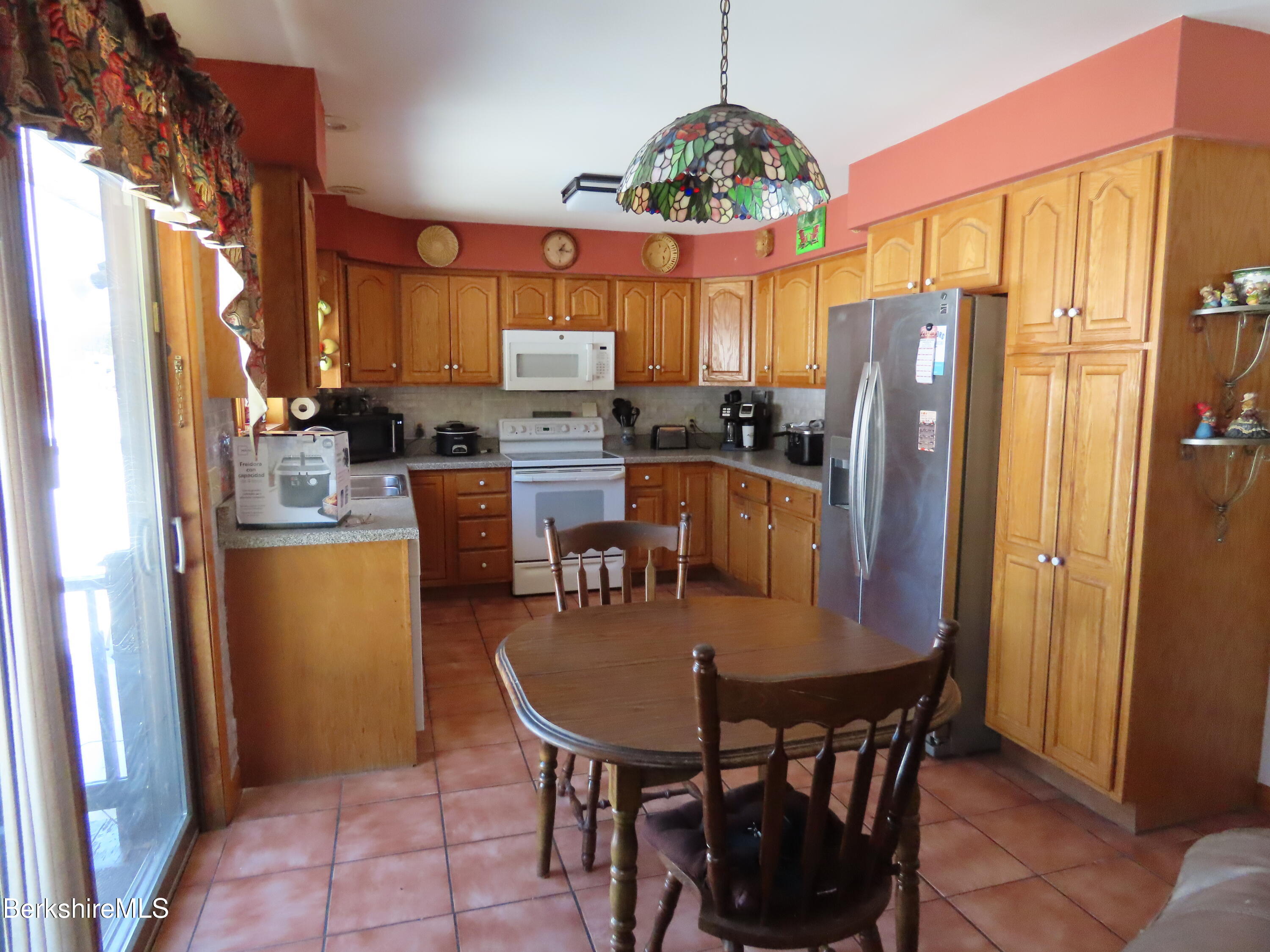 166 Orchard St, Adams, Massachusetts image 13