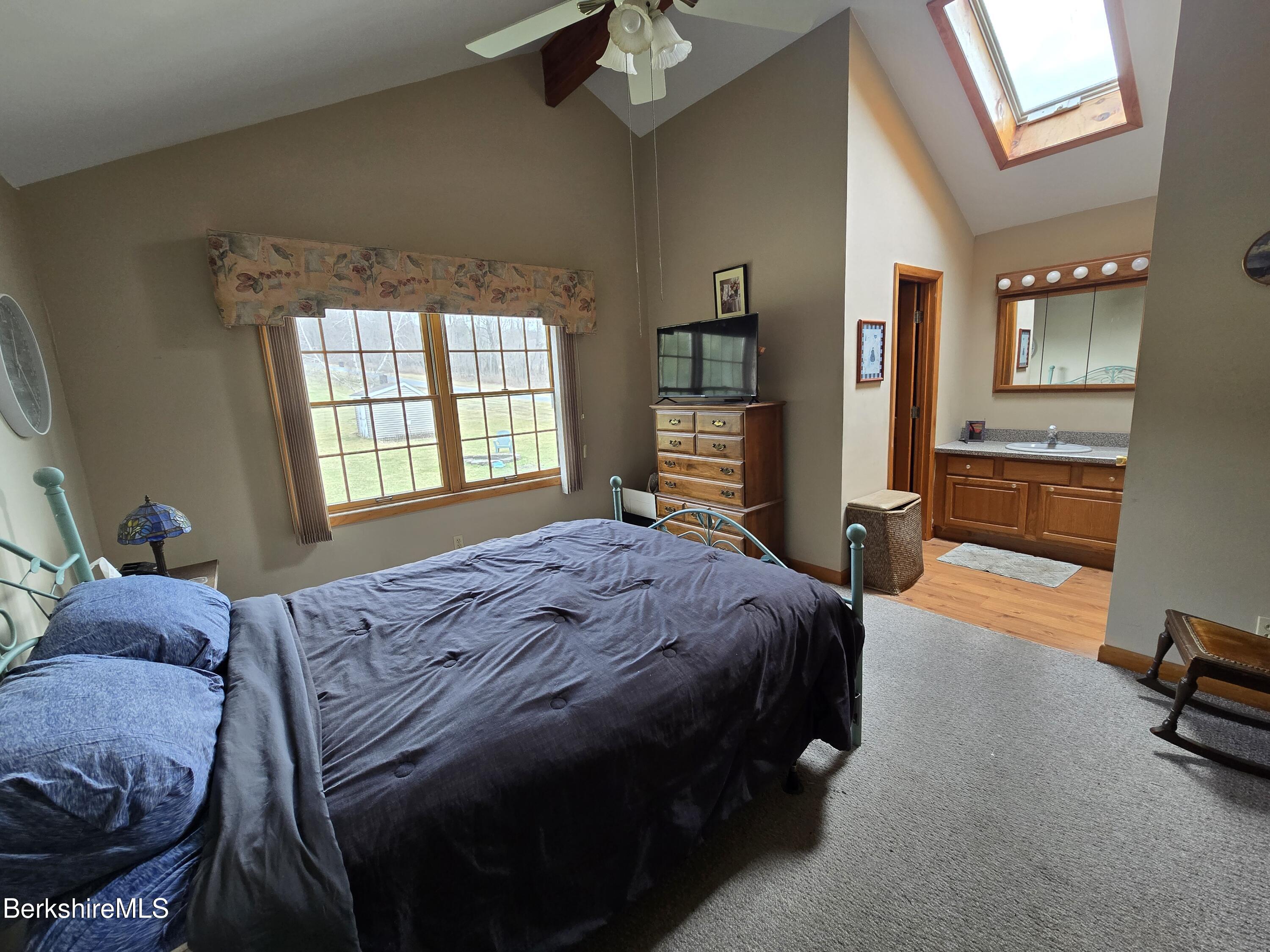 166 Orchard St, Adams, Massachusetts image 28