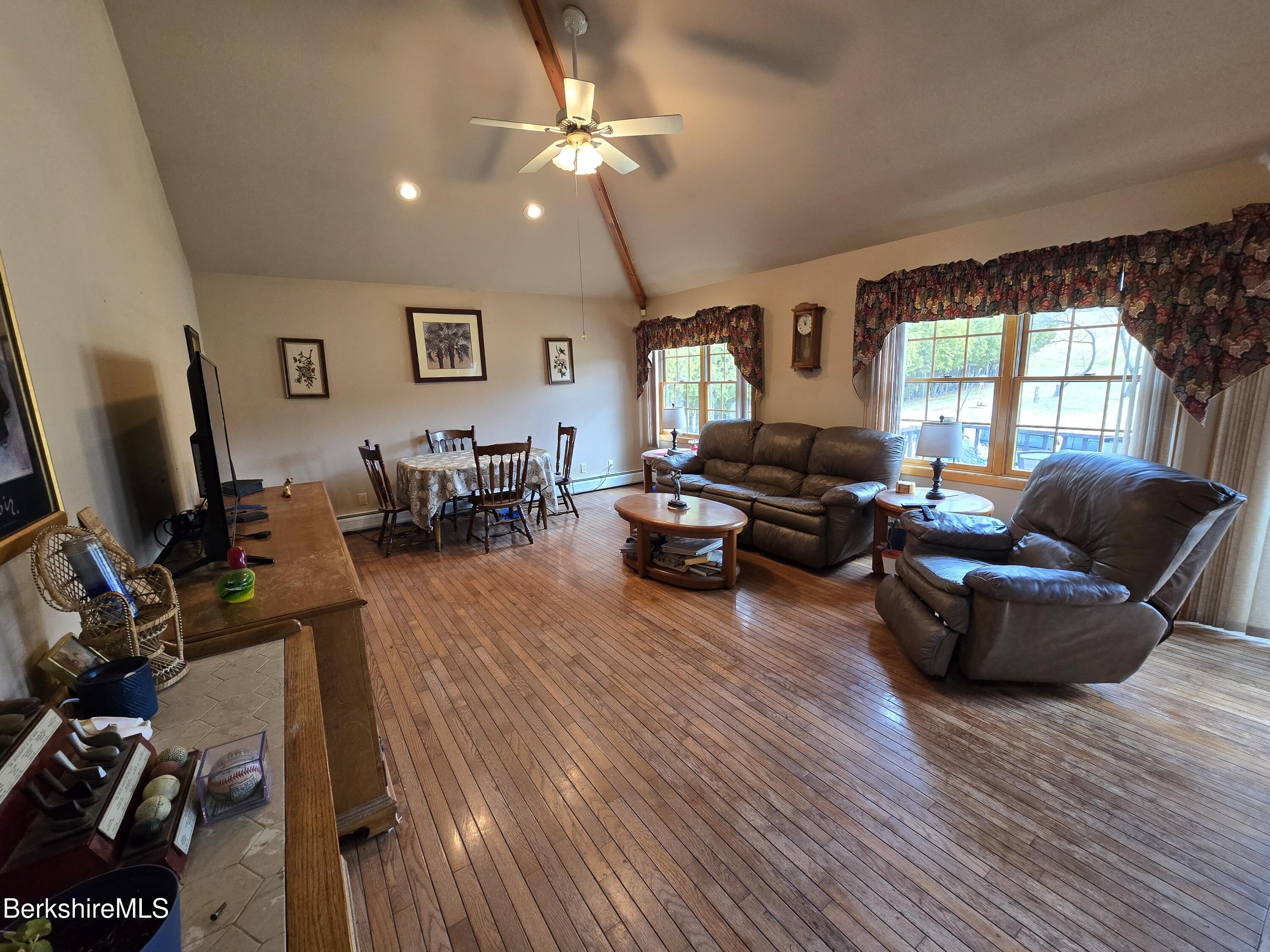 166 Orchard St, Adams, Massachusetts image 10