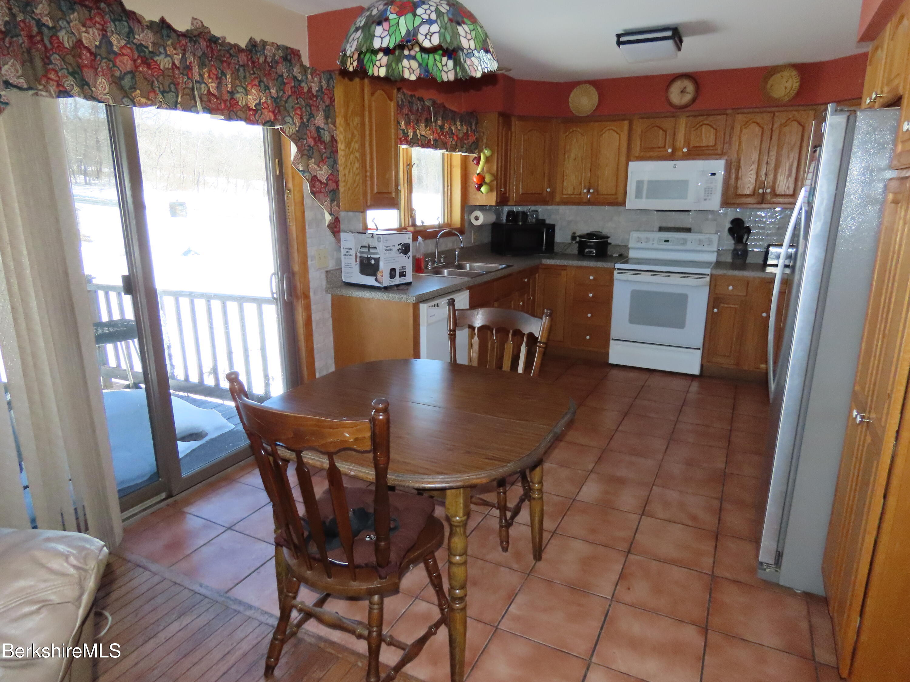 166 Orchard St, Adams, Massachusetts image 14
