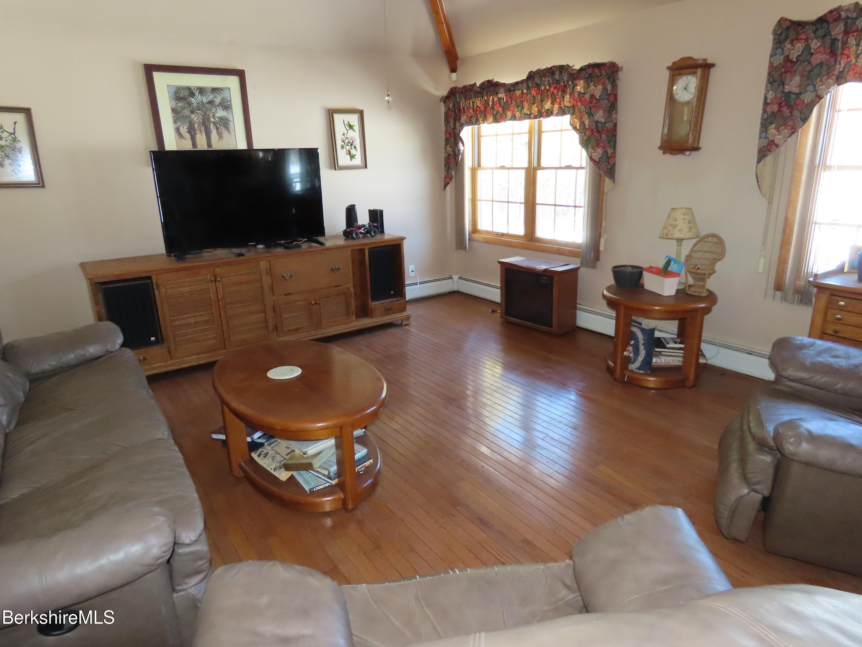 166 Orchard St, Adams, Massachusetts image 19