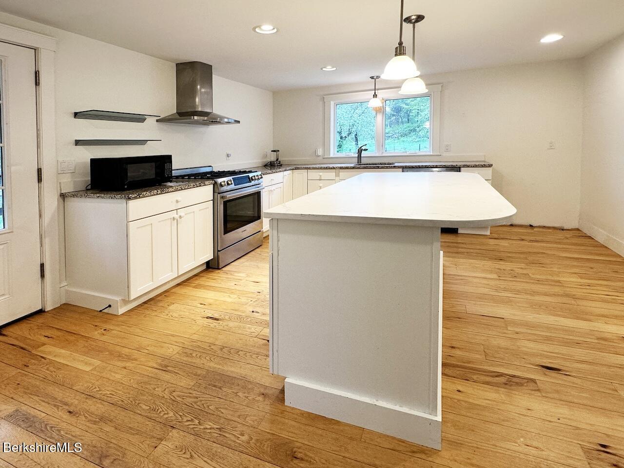 1786 S Undermountain Rd, Sheffield, Massachusetts image 8