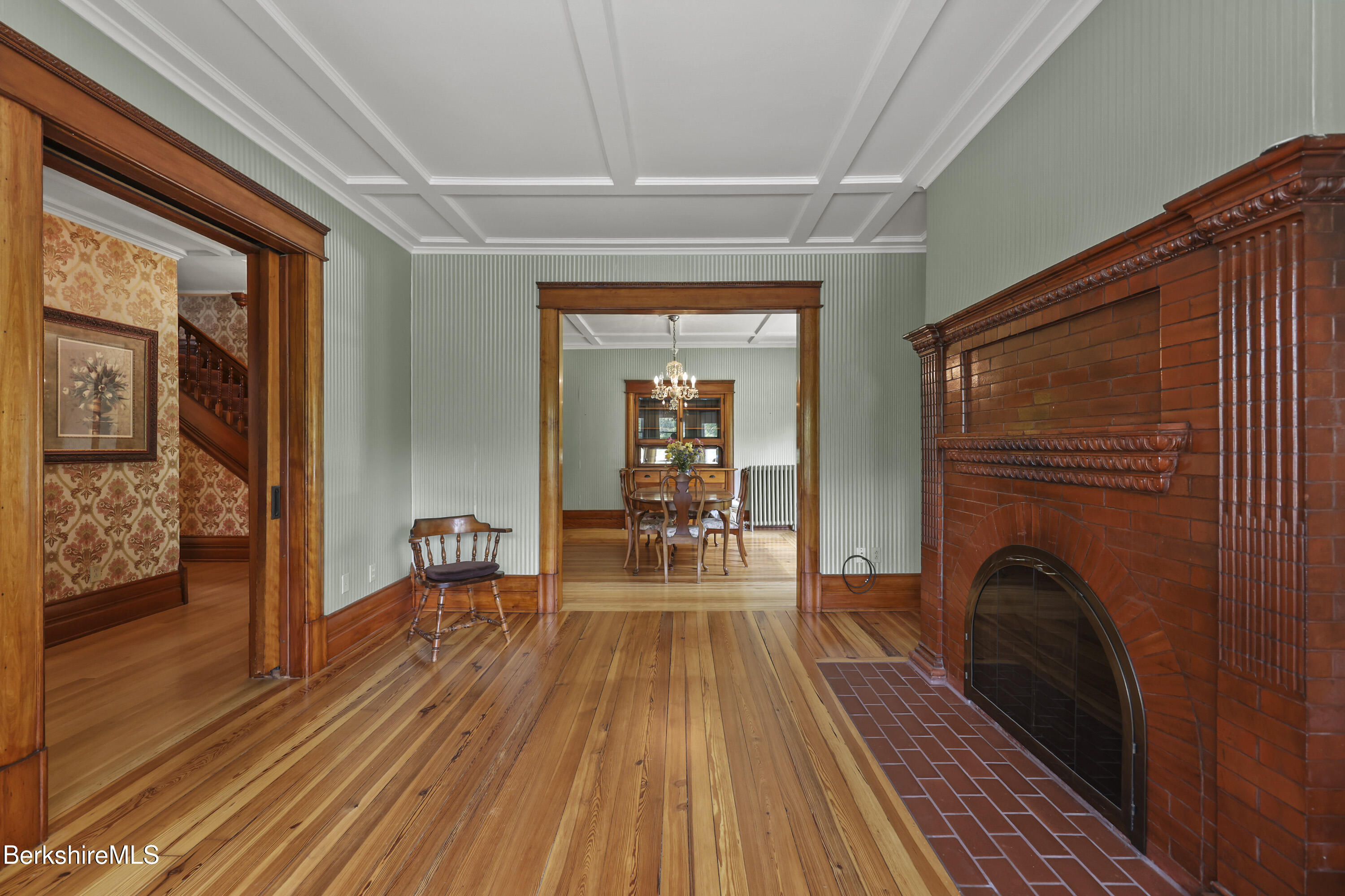 855 Massachusetts Ave, North Adams, Massachusetts image 13