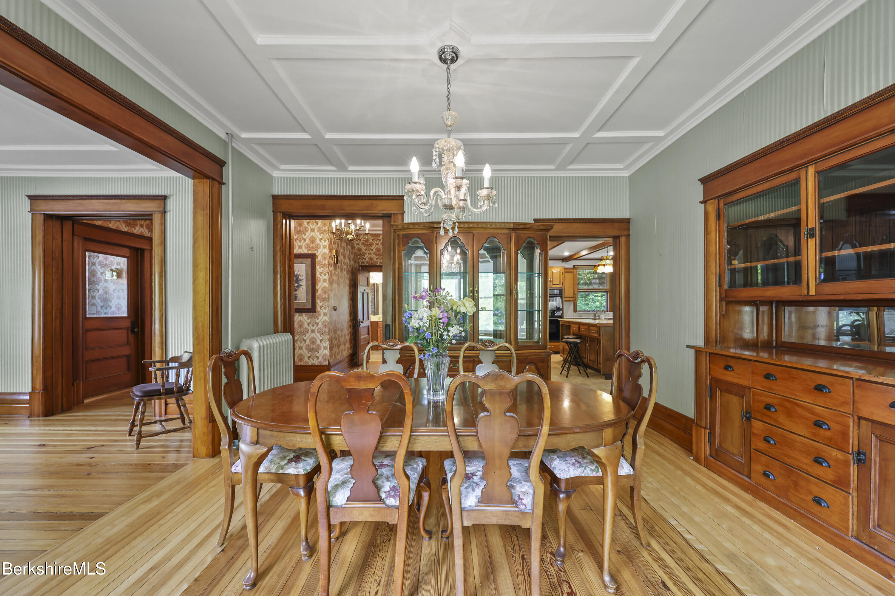855 Massachusetts Ave, North Adams, Massachusetts image 18