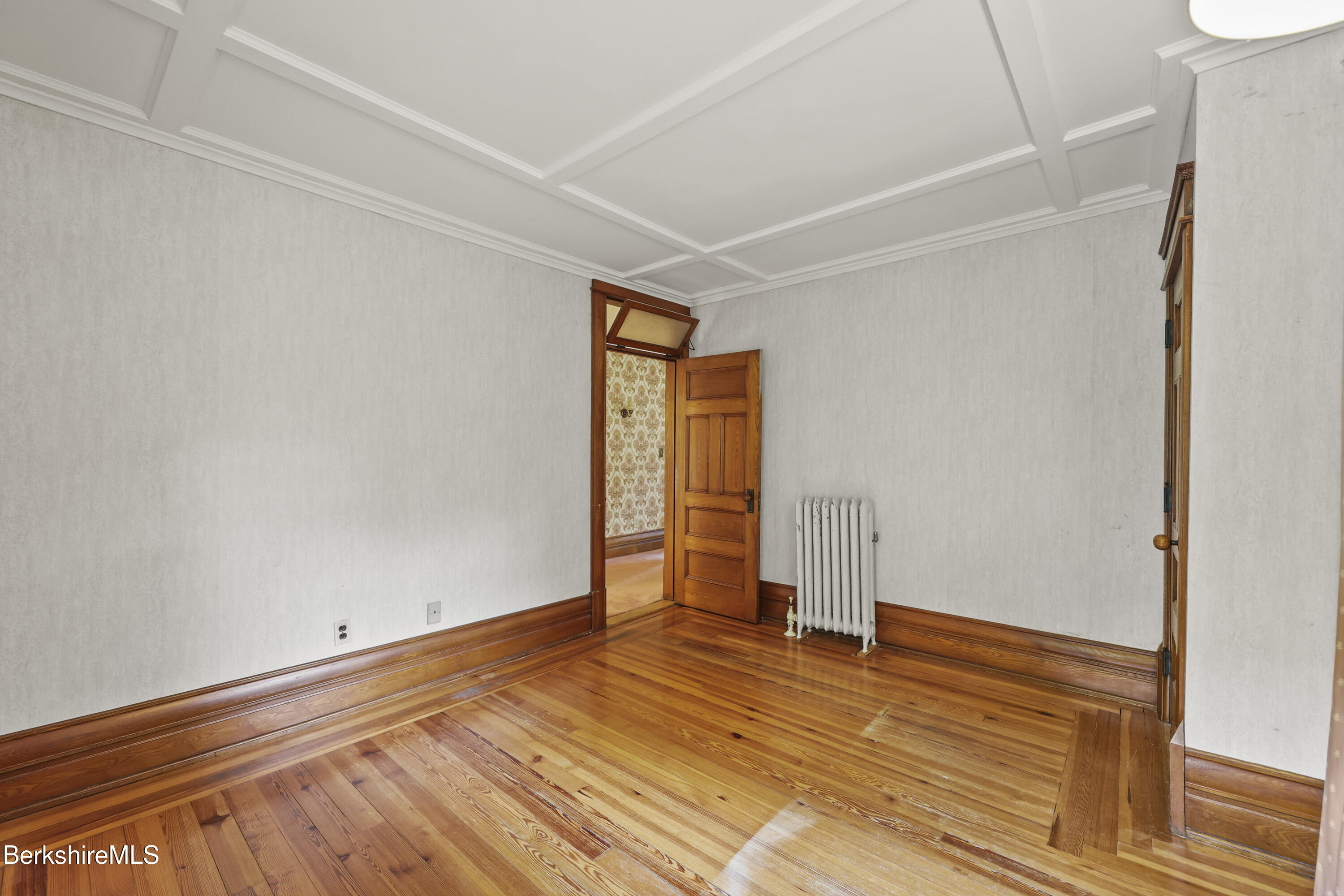 855 Massachusetts Ave, North Adams, Massachusetts image 49
